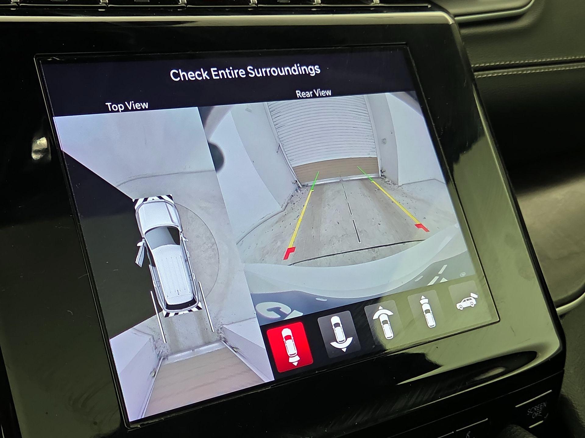 Thumbnail: 2022 Jeep Grand Cherokee L - 14