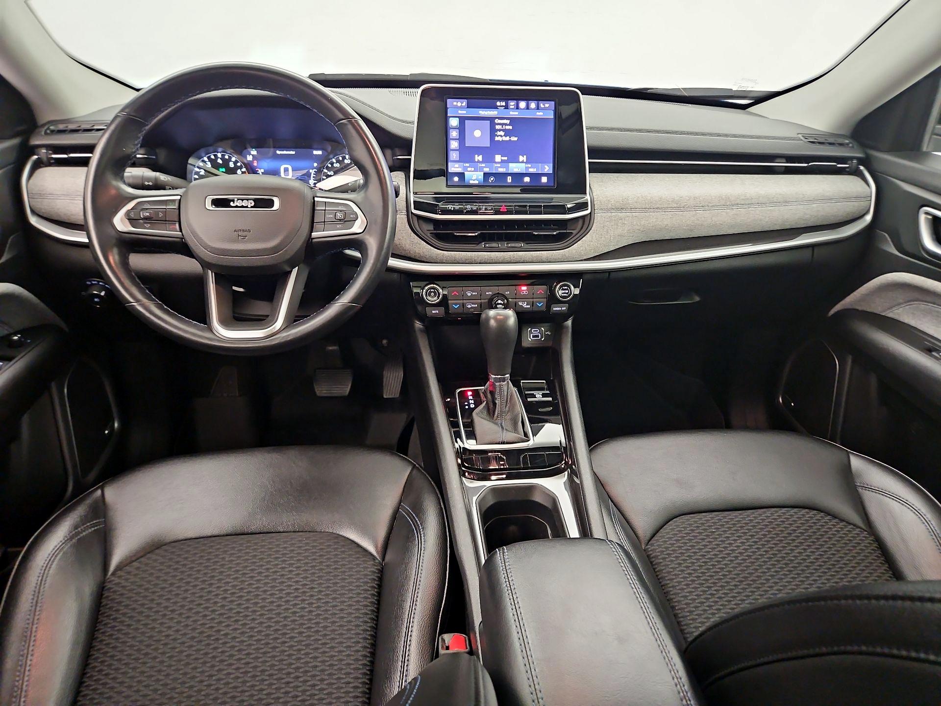 Thumbnail: 2022 Jeep Compass - 9