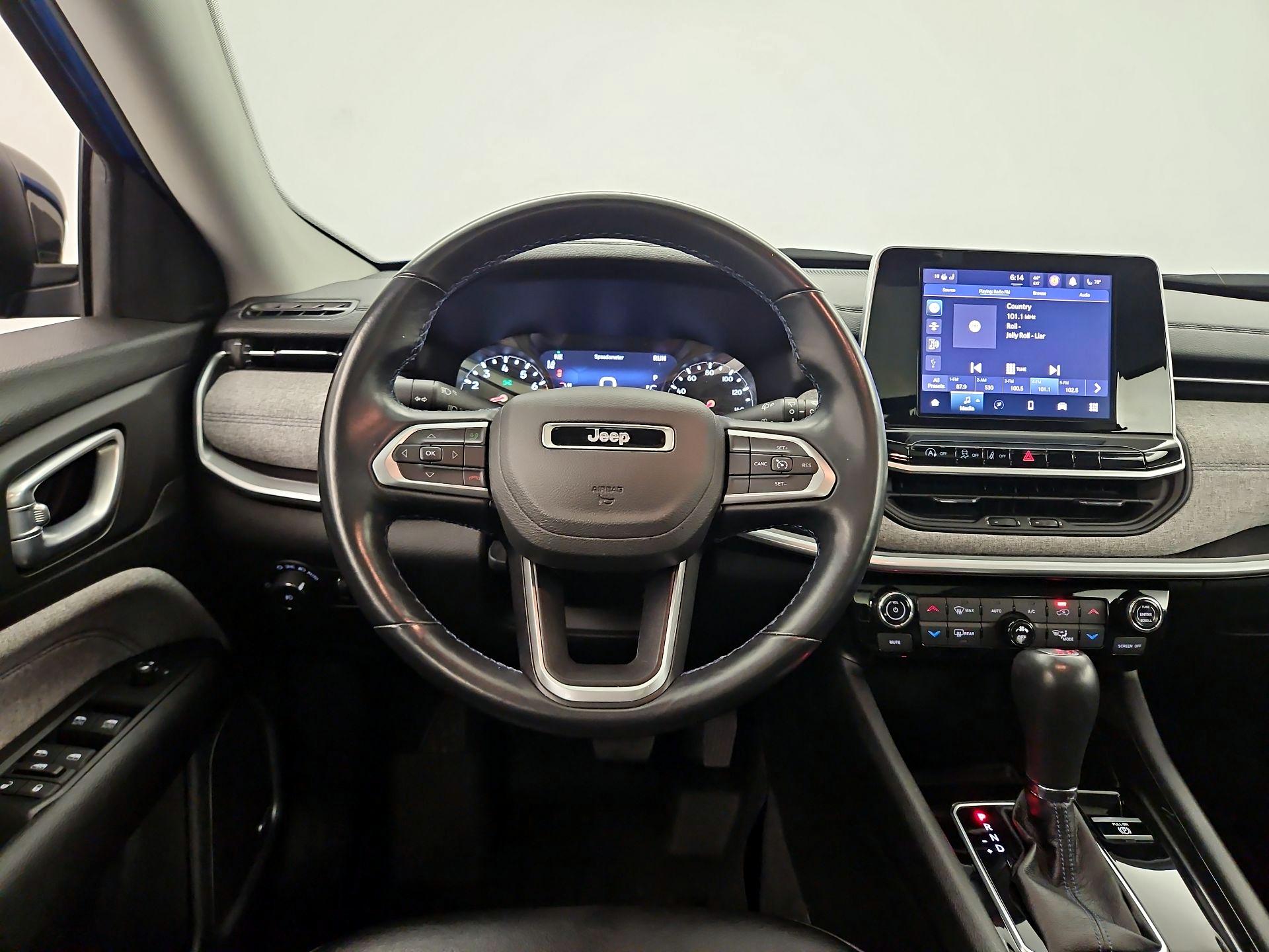 Thumbnail: 2022 Jeep Compass - 10