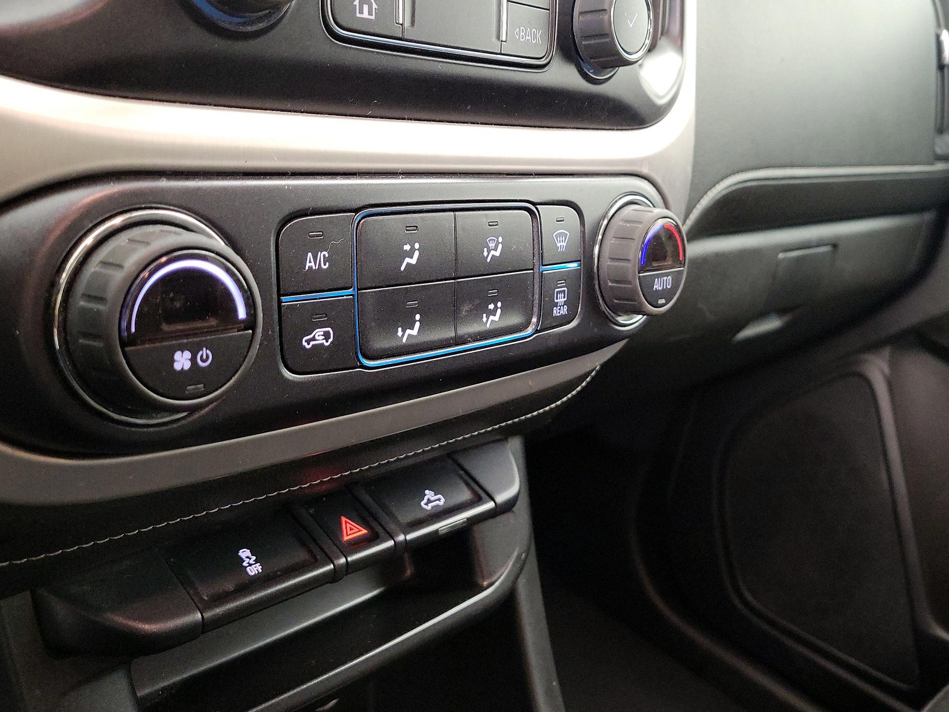 Thumbnail: 2022 GMC Canyon - 16