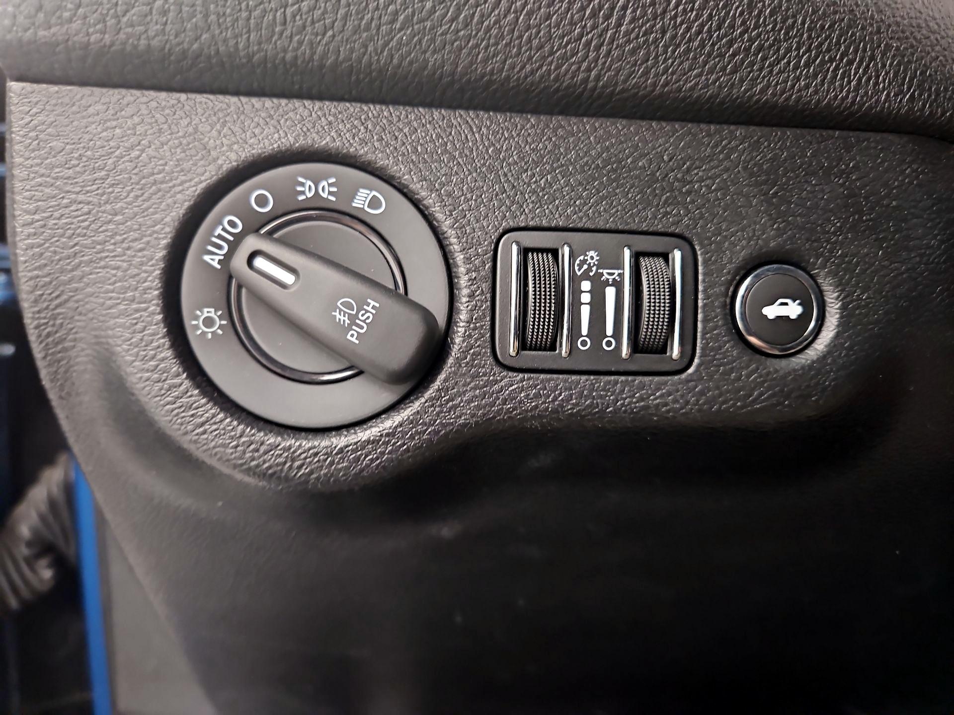 Thumbnail: 2021 Dodge Challenger - 13