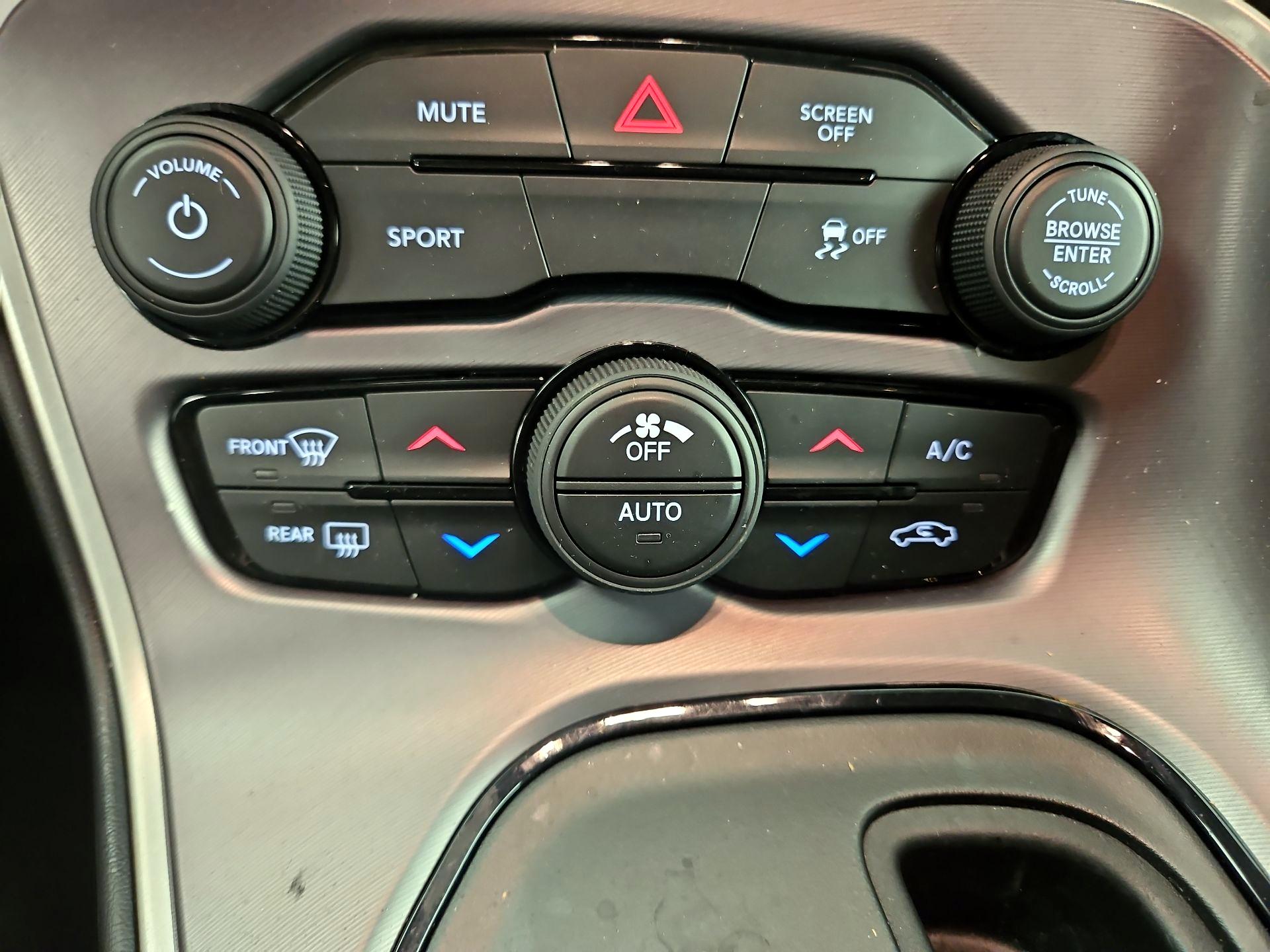 Thumbnail: 2021 Dodge Challenger - 16