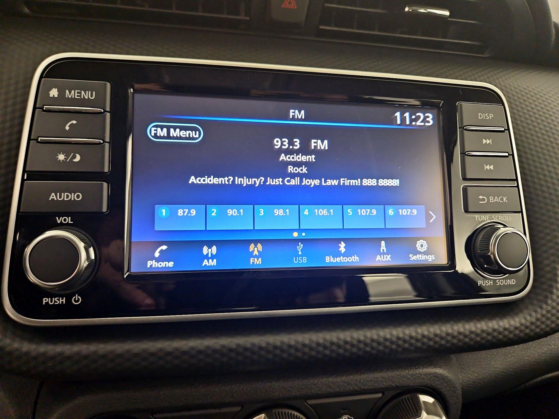 Thumbnail: 2024 Nissan Kicks - 15