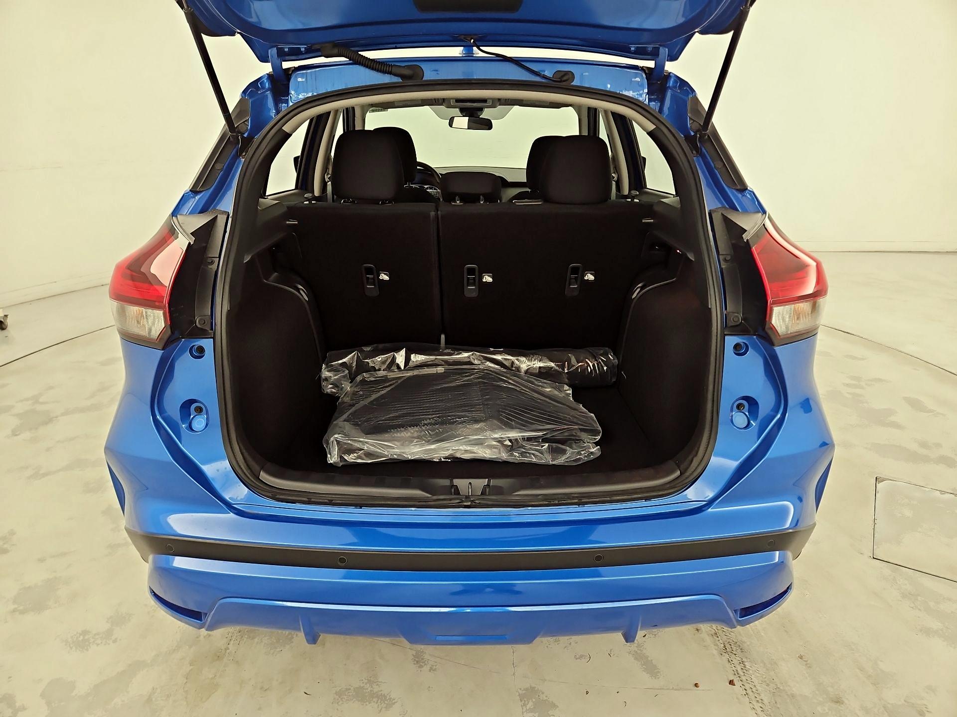 Thumbnail: 2024 Nissan Kicks - 20