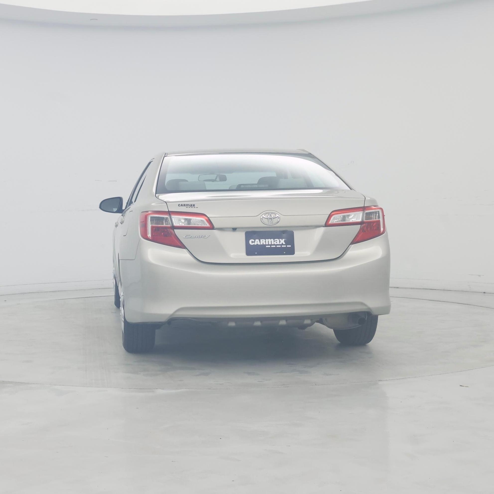 Thumbnail: 2014 Toyota Camry - 6