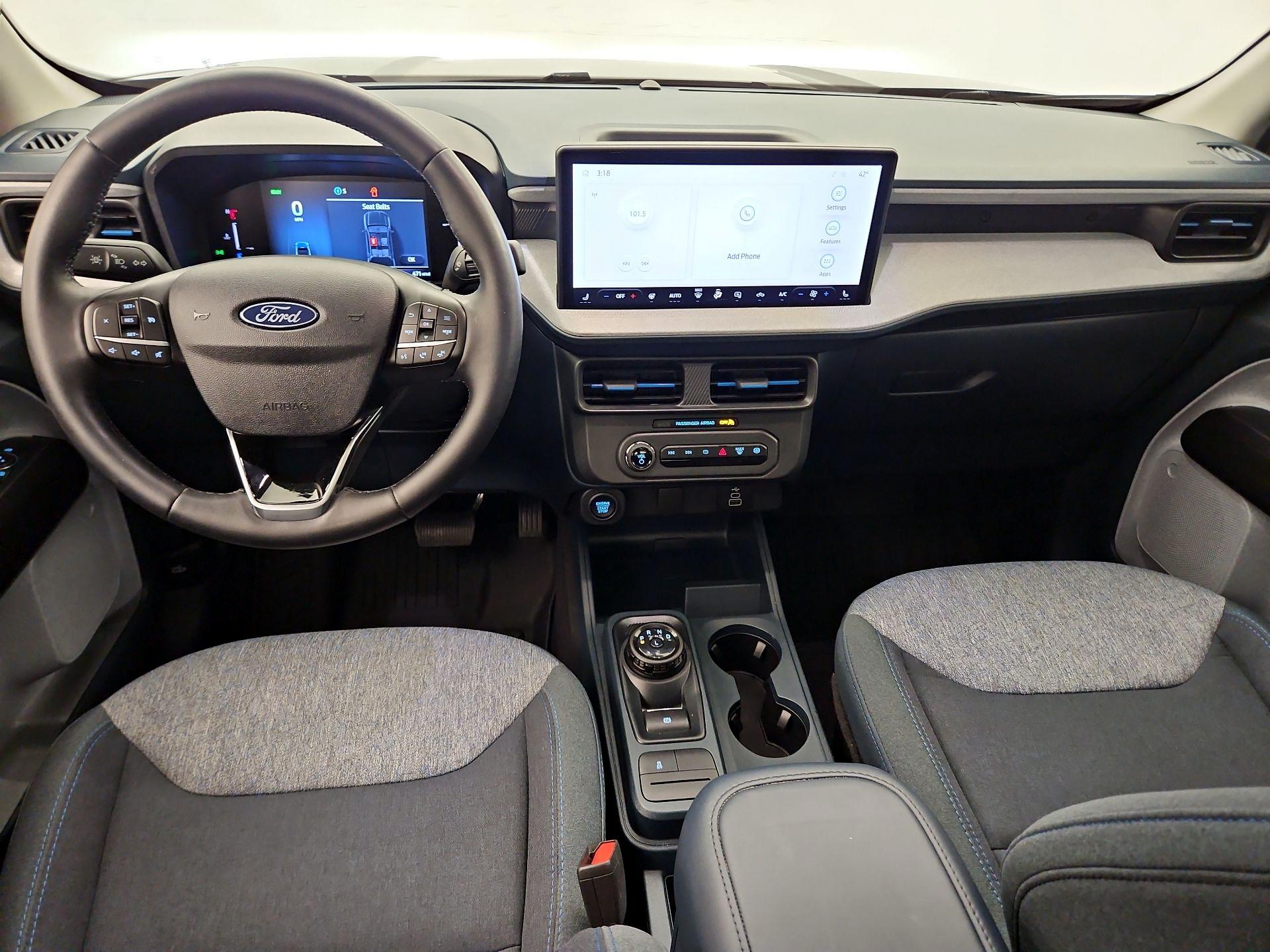 Thumbnail: 2025 Ford Maverick - 9