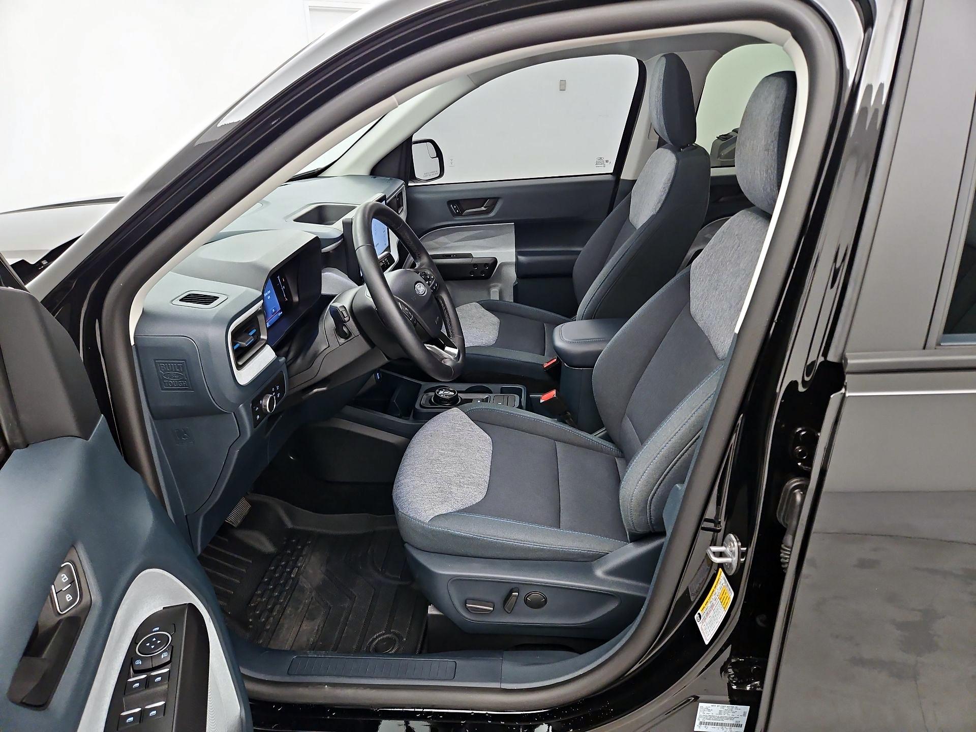 Thumbnail: 2025 Ford Maverick - 11