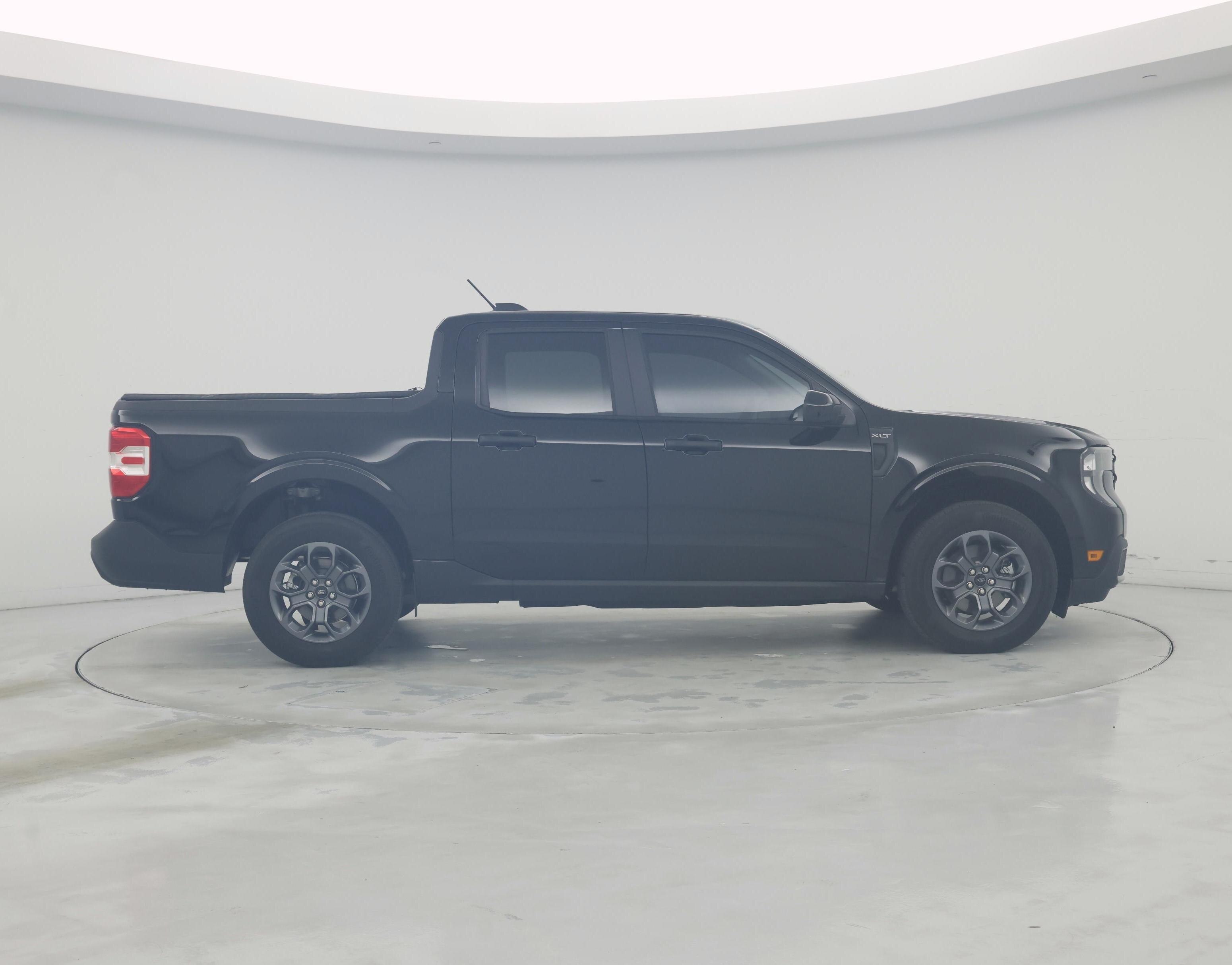 Thumbnail: 2025 Ford Maverick - 7