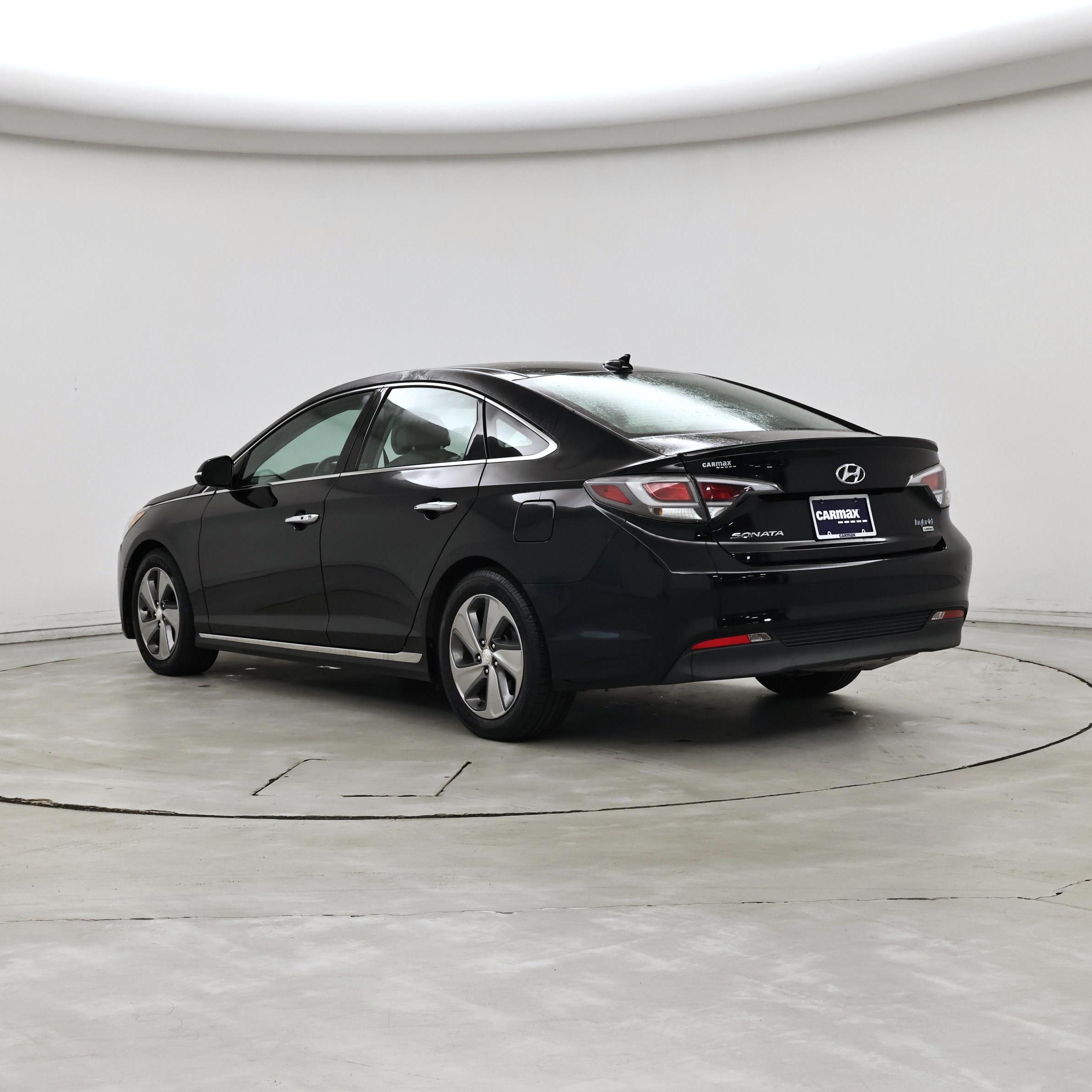 Thumbnail: 2017 Hyundai Sonata - 2