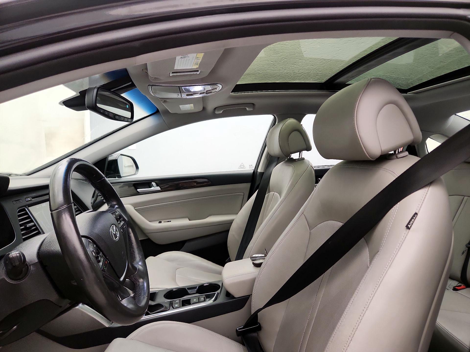 Thumbnail: 2017 Hyundai Sonata - 20