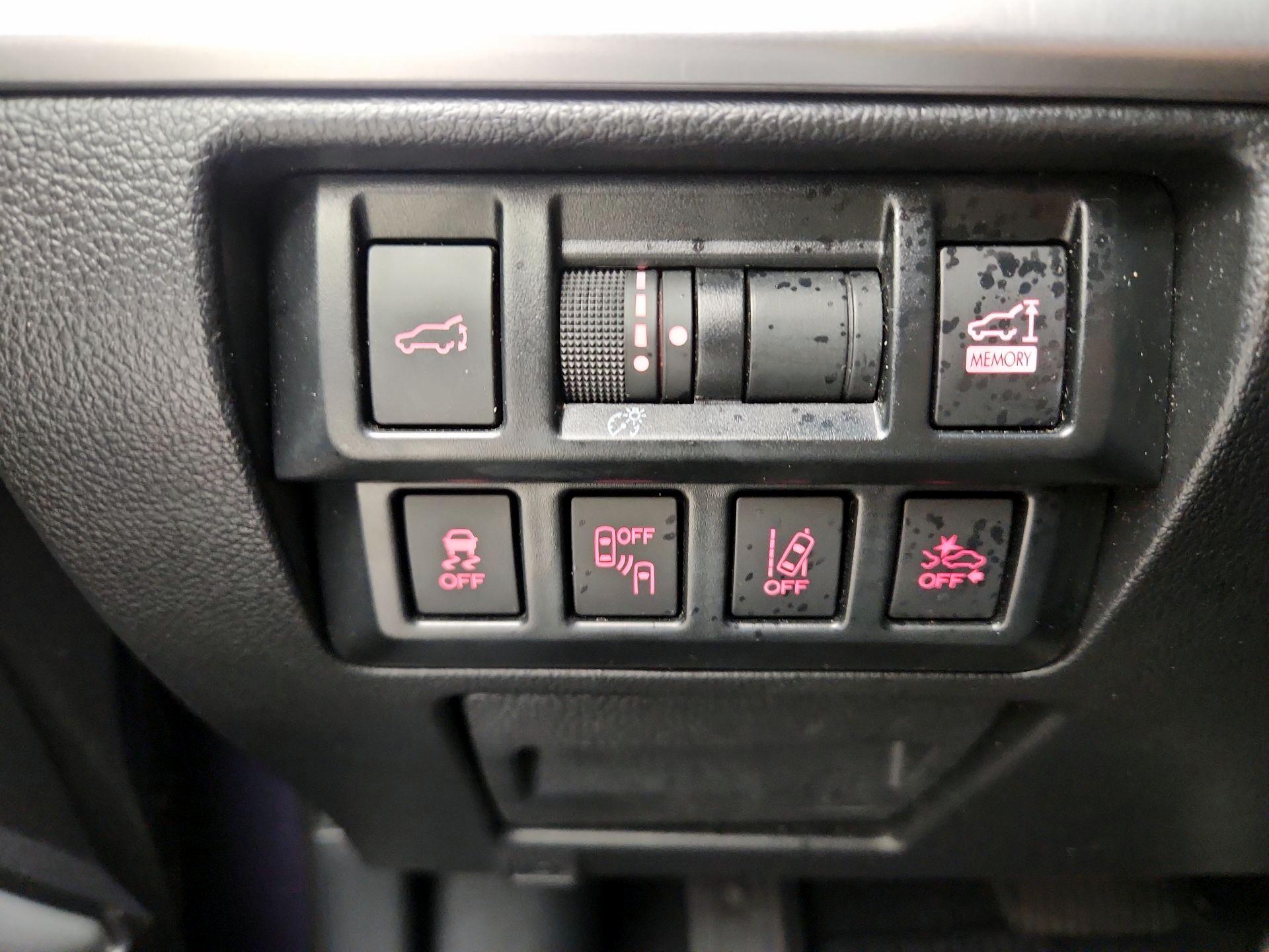 Thumbnail: 2018 Subaru Outback - 13