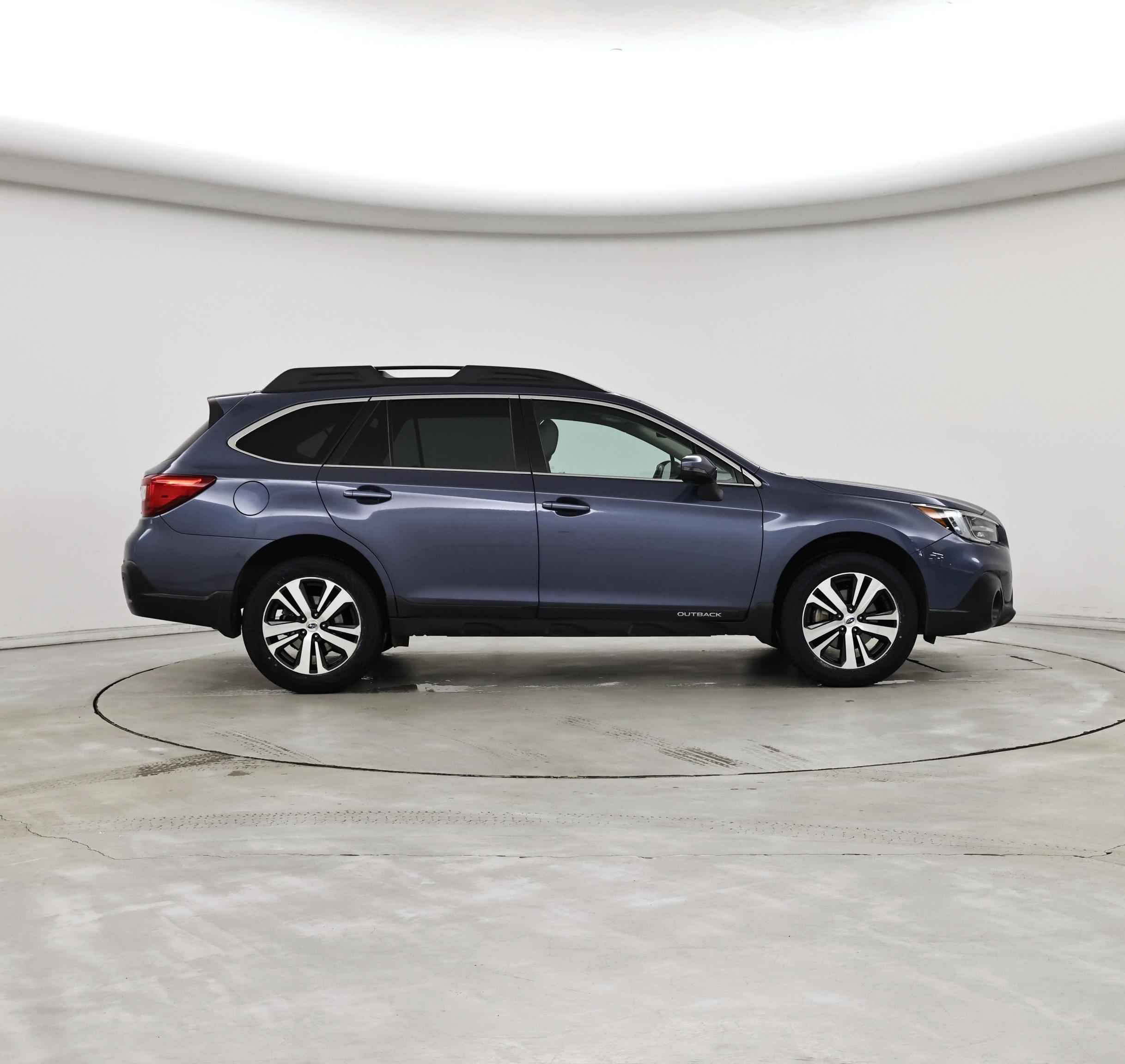 Thumbnail: 2018 Subaru Outback - 7