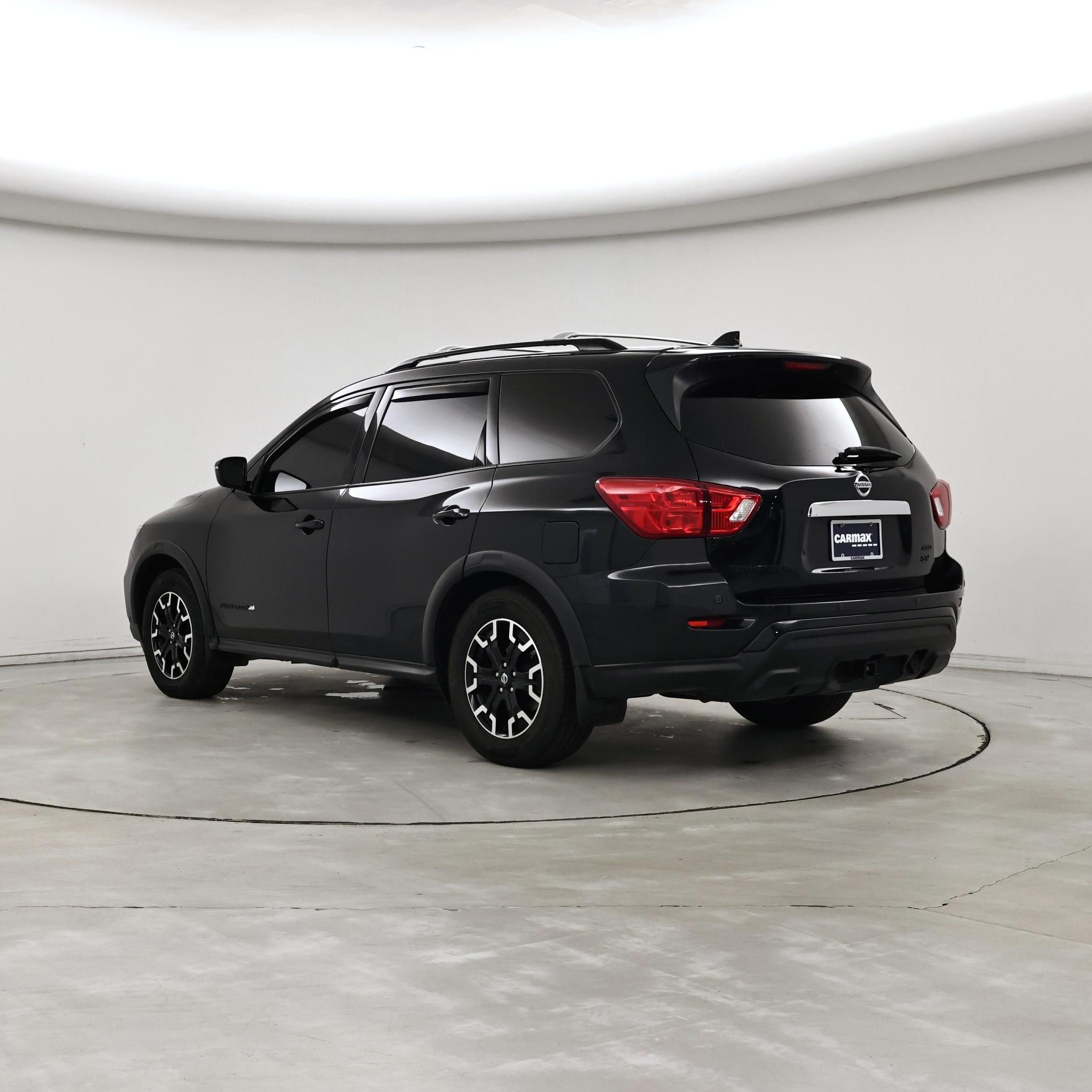 Thumbnail: 2020 Nissan Pathfinder - 2