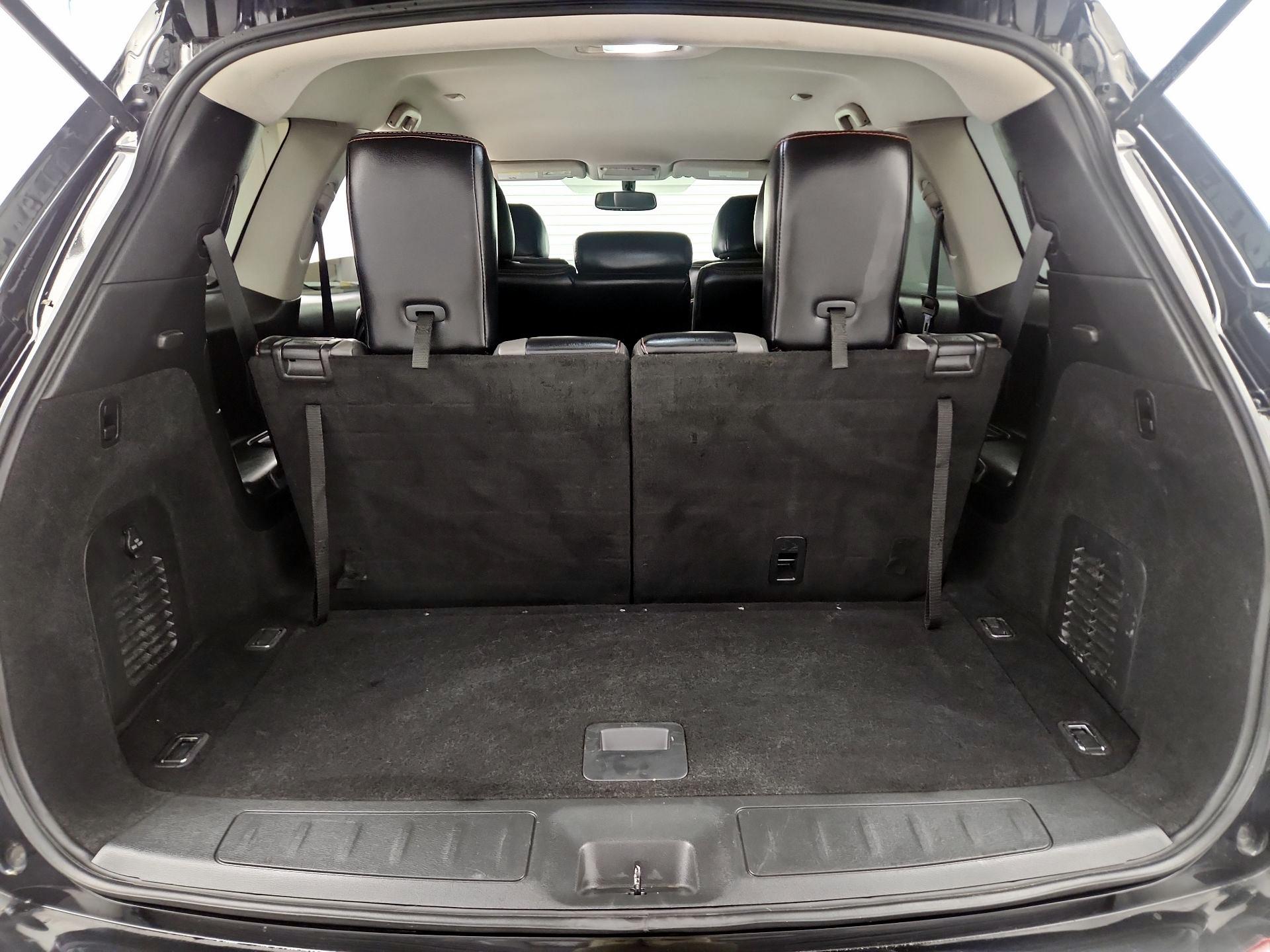 Thumbnail: 2020 Nissan Pathfinder - 19