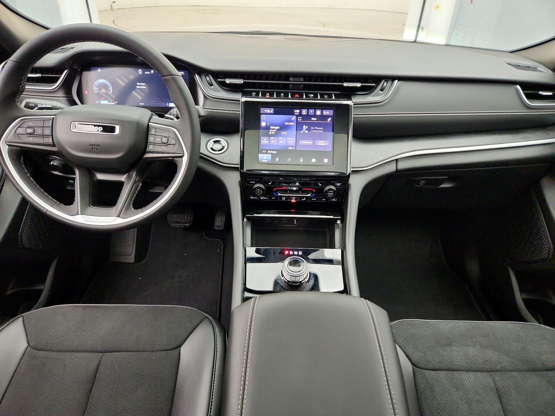 Thumbnail: 2024 Jeep Grand Cherokee - 9