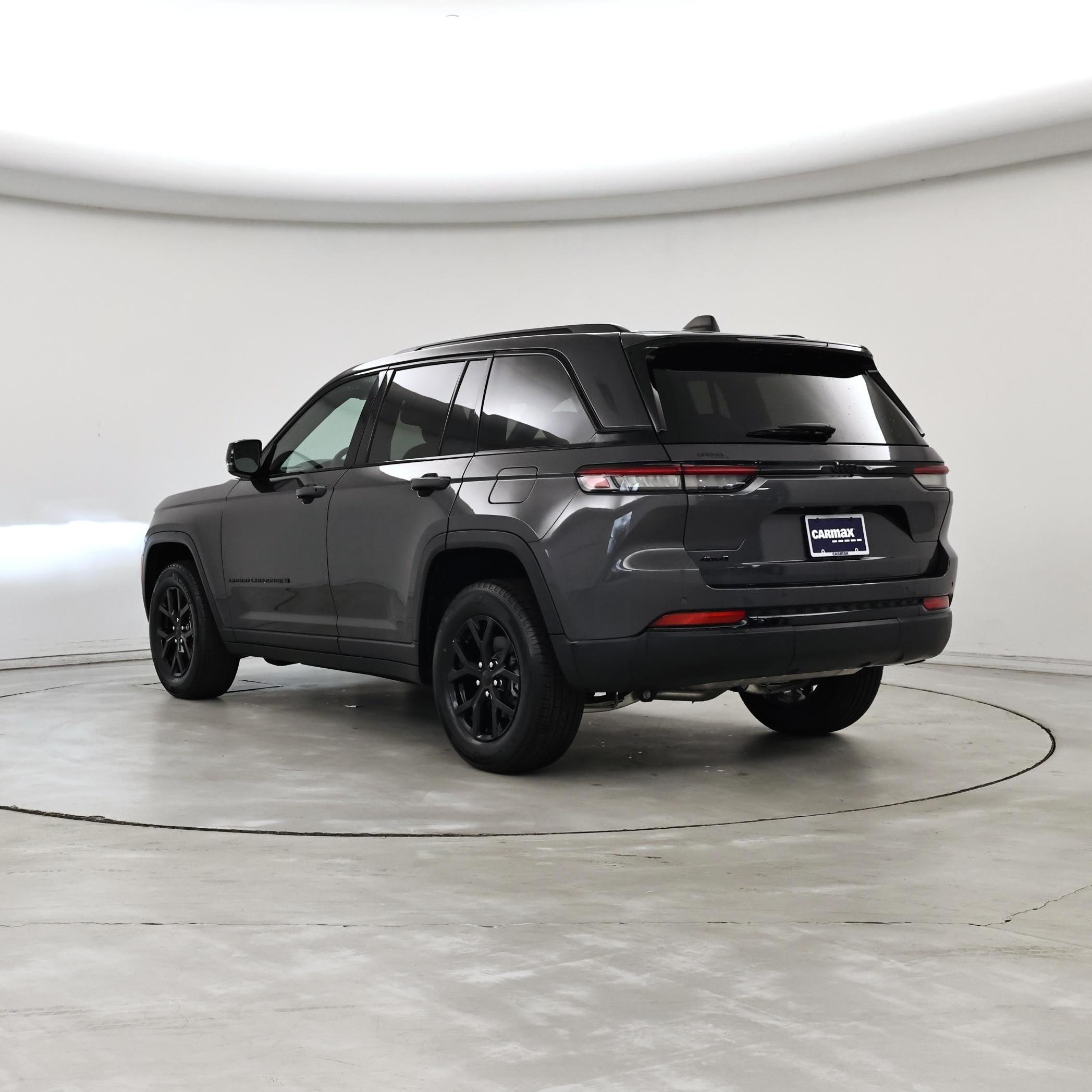 Thumbnail: 2024 Jeep Grand Cherokee - 2