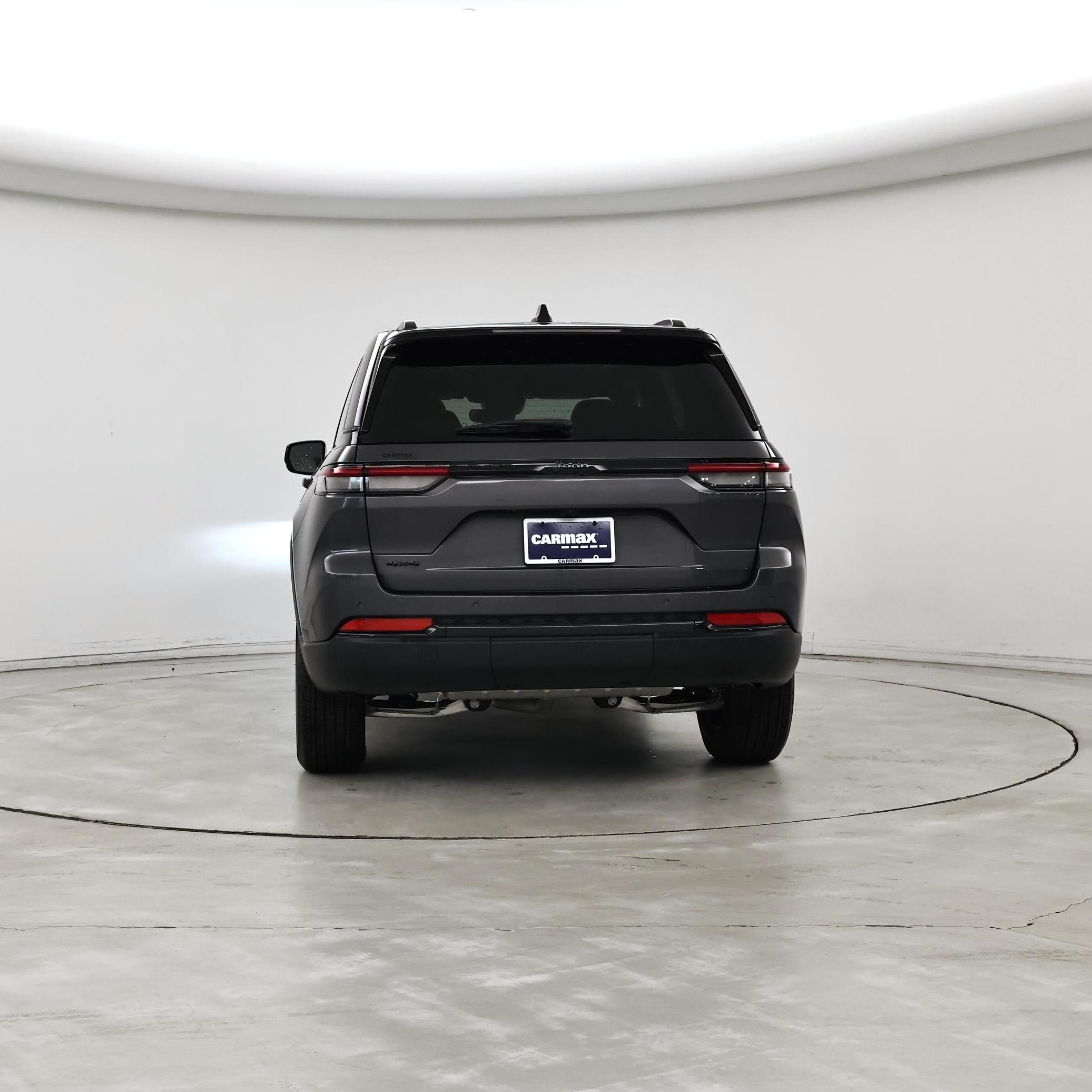 Thumbnail: 2024 Jeep Grand Cherokee - 6