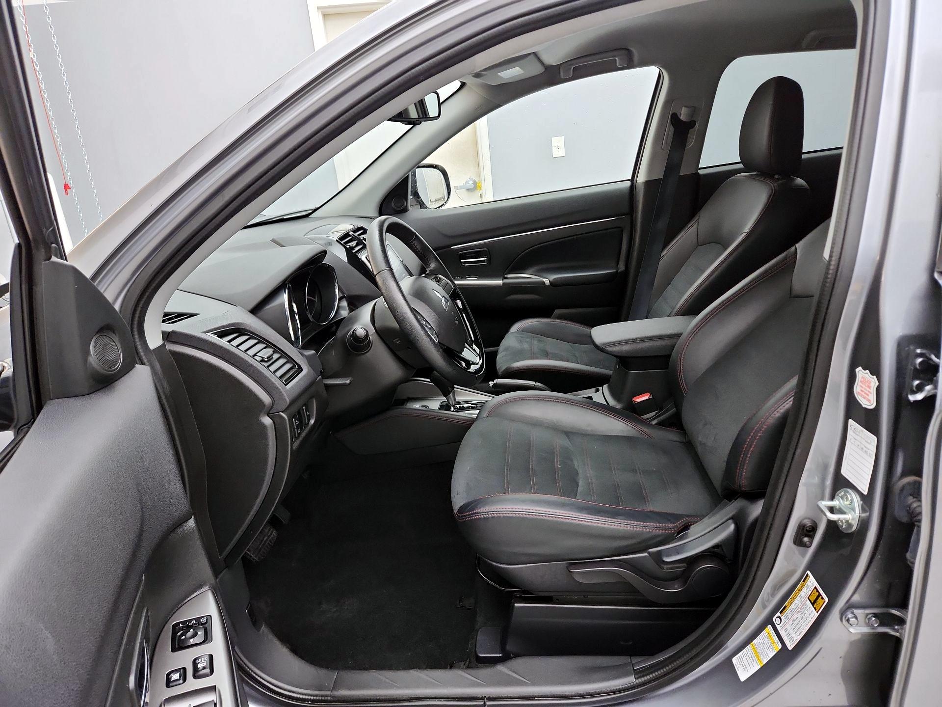 Thumbnail: 2024 Mitsubishi Outlander Sport - 11