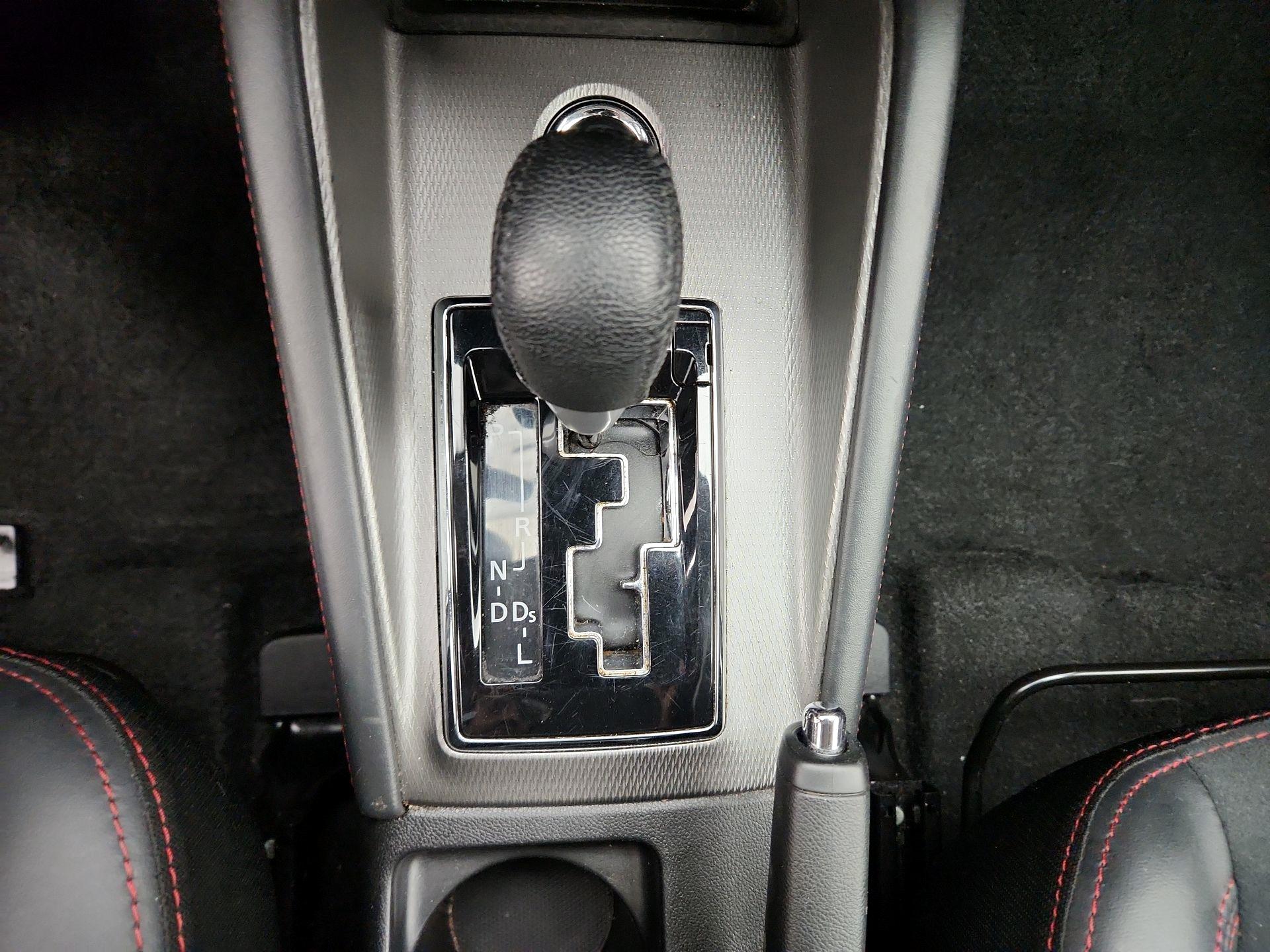 Thumbnail: 2024 Mitsubishi Outlander Sport - 17