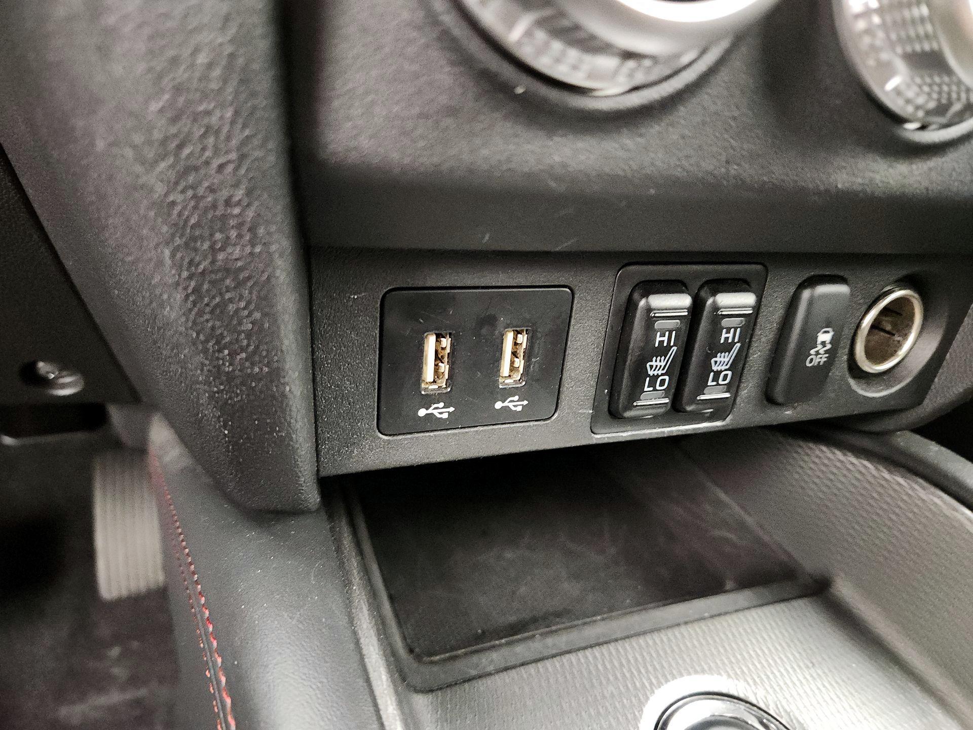 Thumbnail: 2024 Mitsubishi Outlander Sport - 18