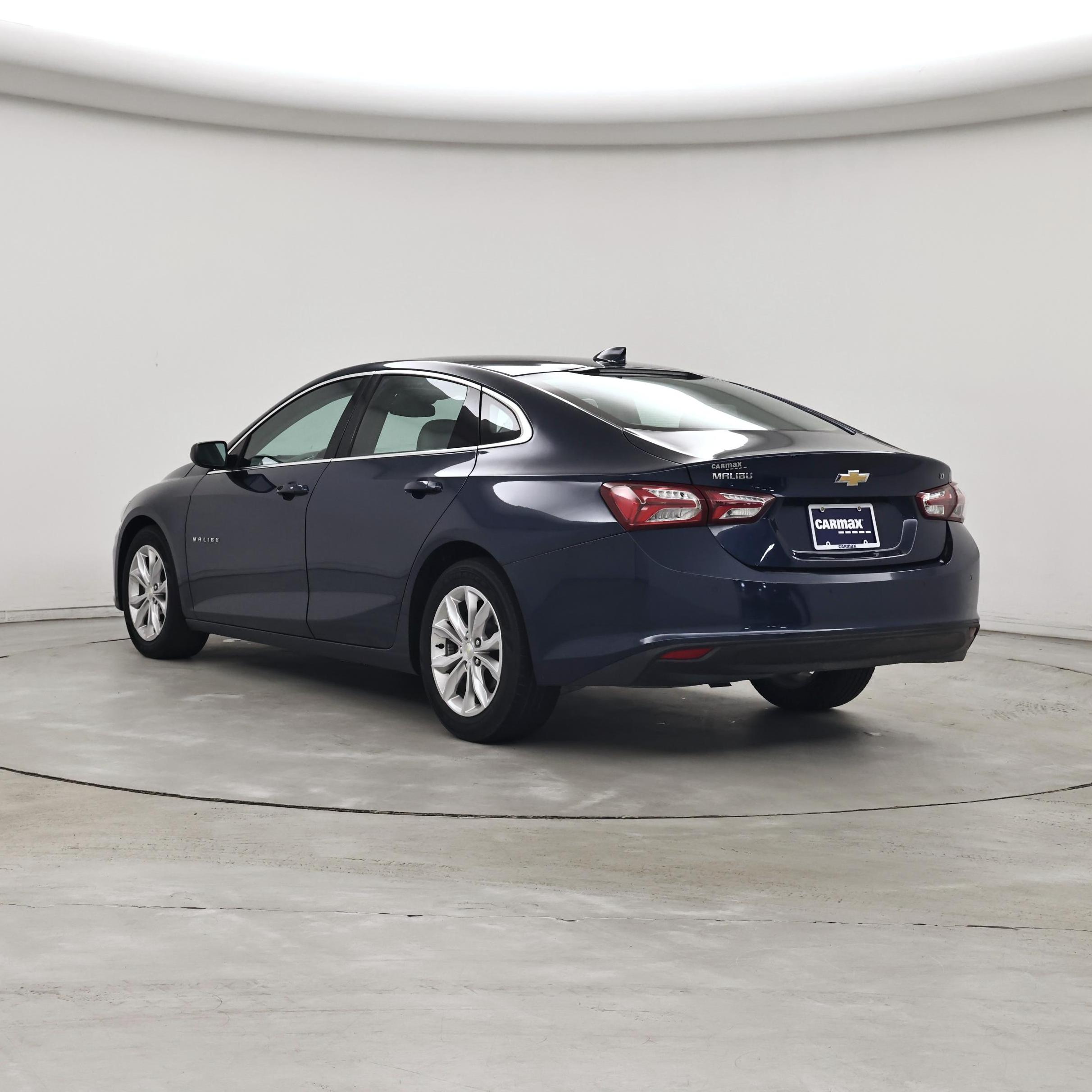Thumbnail: 2020 Chevrolet Malibu - 2