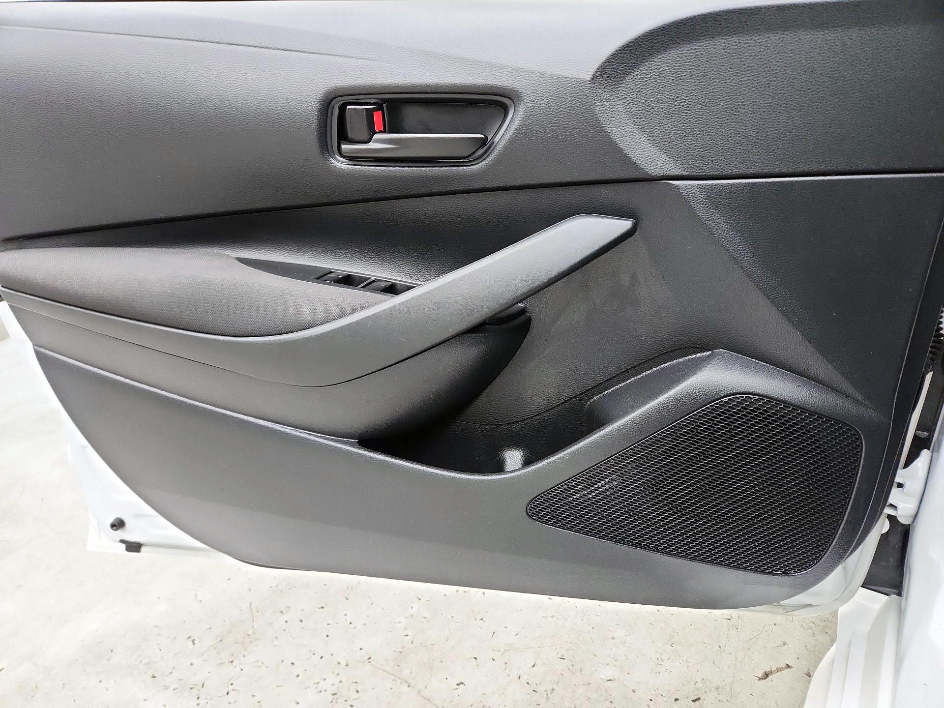 Thumbnail: 2025 Toyota Corolla - 12