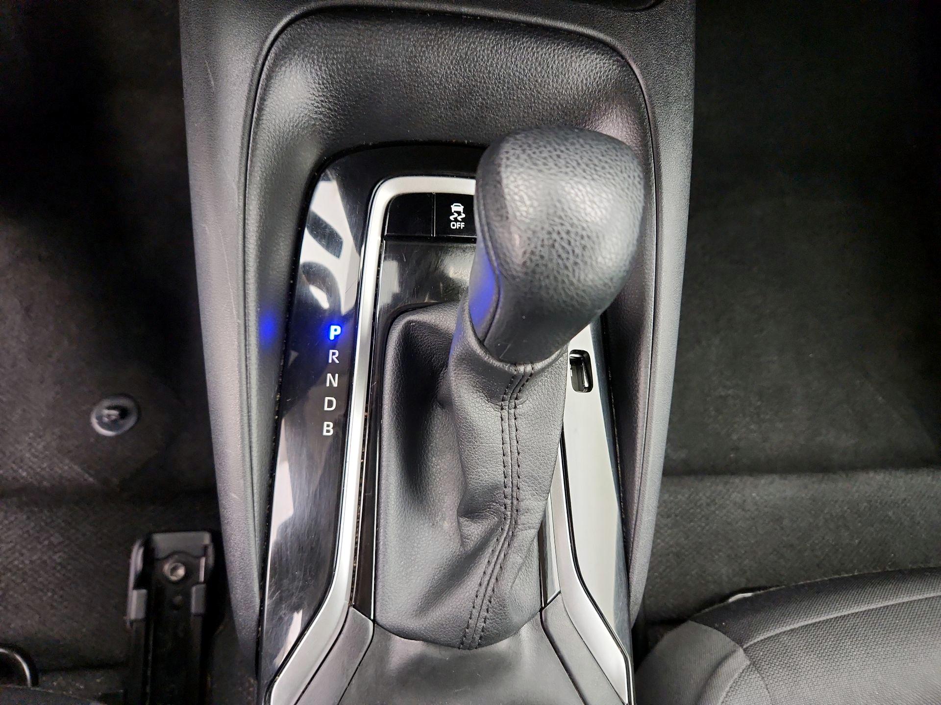 Thumbnail: 2025 Toyota Corolla - 17