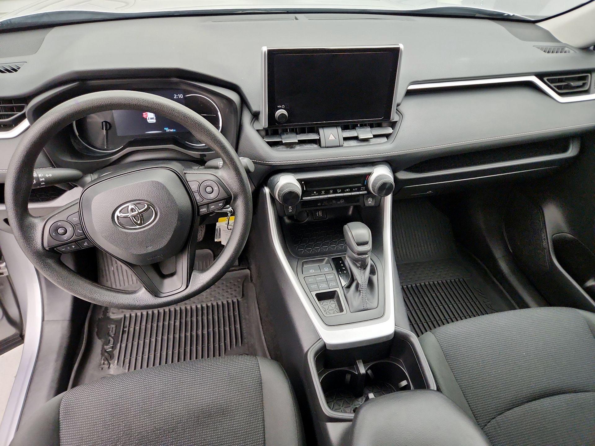 Thumbnail: 2025 Toyota RAV4 - 9