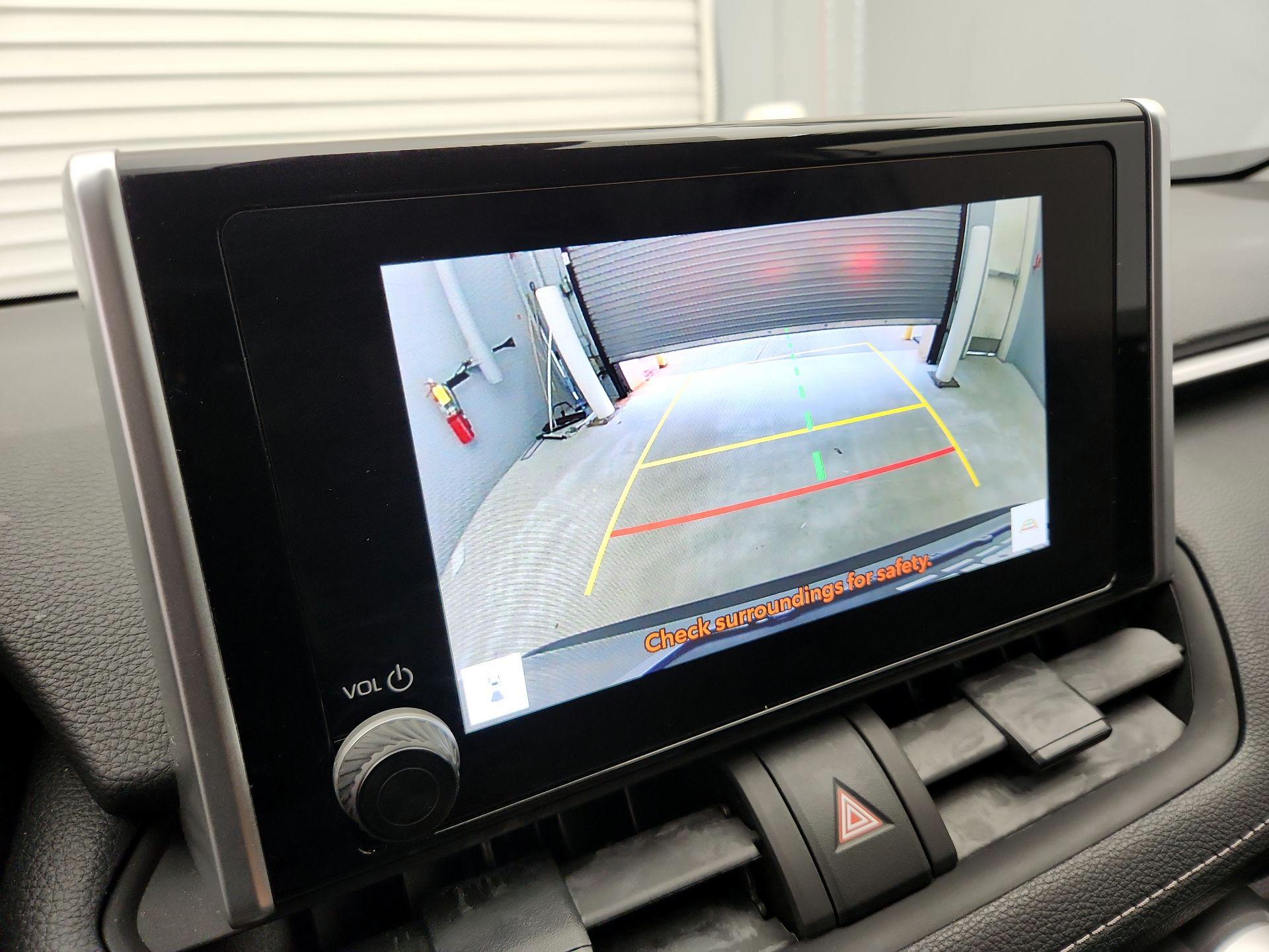 Thumbnail: 2025 Toyota RAV4 - 14