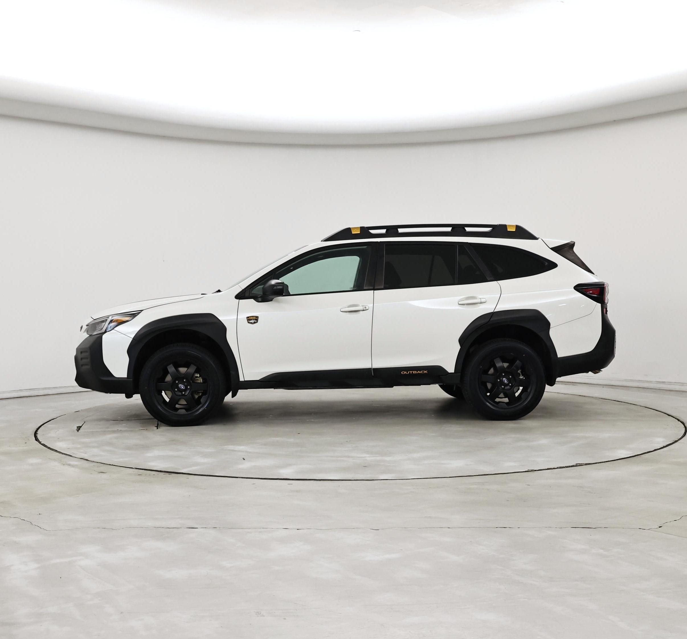 Thumbnail: 2022 Subaru Outback - 3