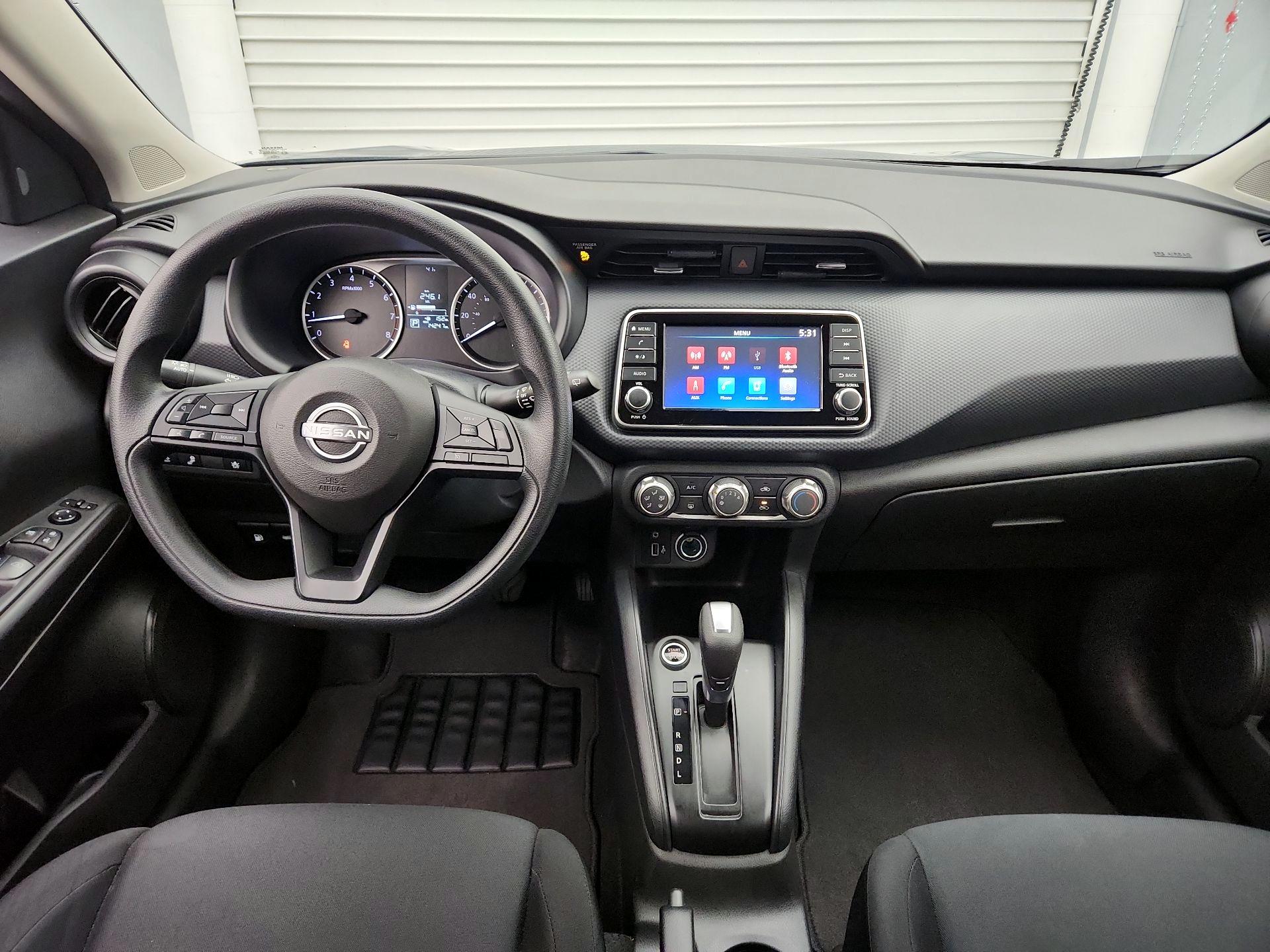 Thumbnail: 2023 Nissan Kicks - 9