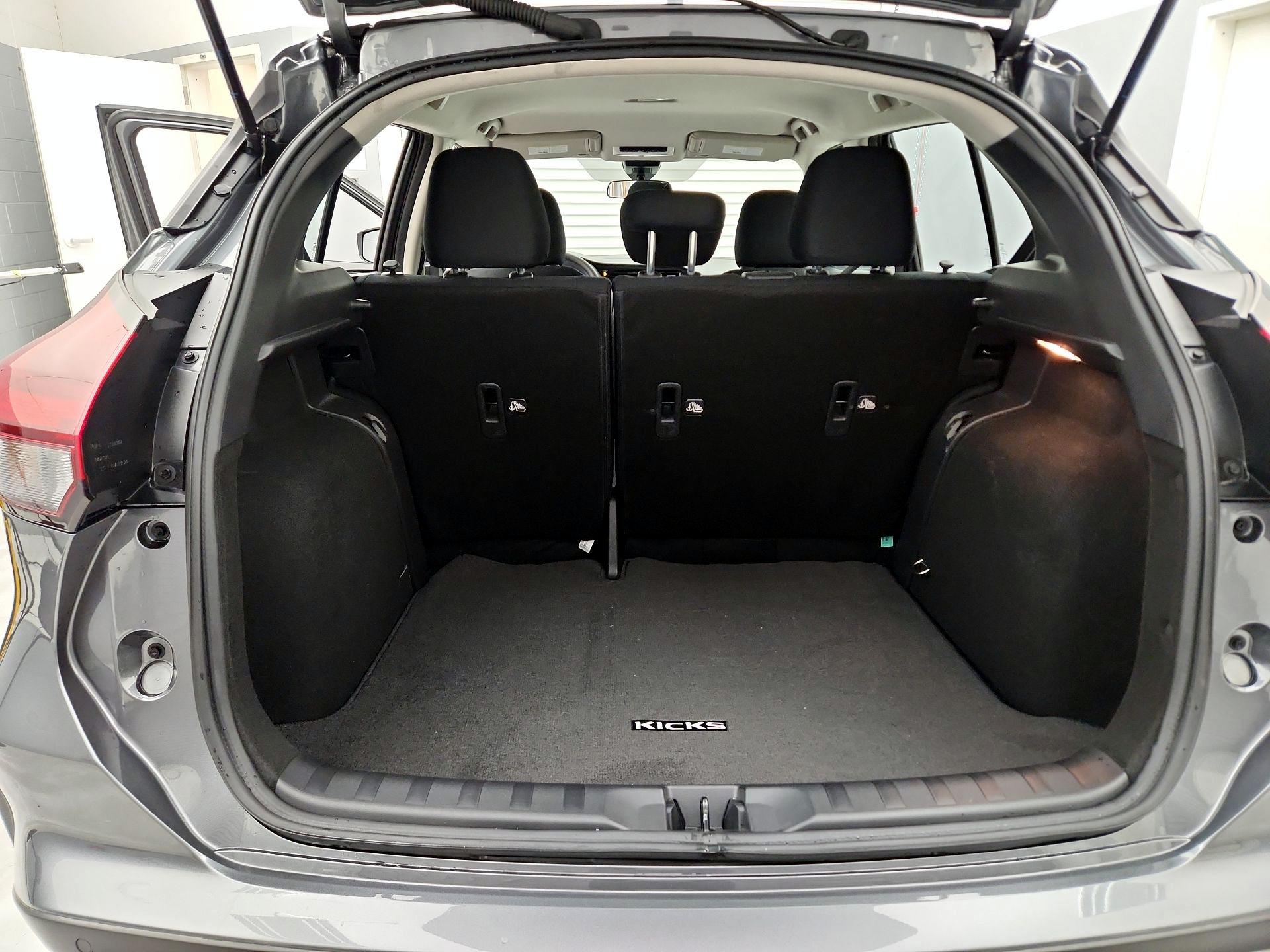 Thumbnail: 2023 Nissan Kicks - 20