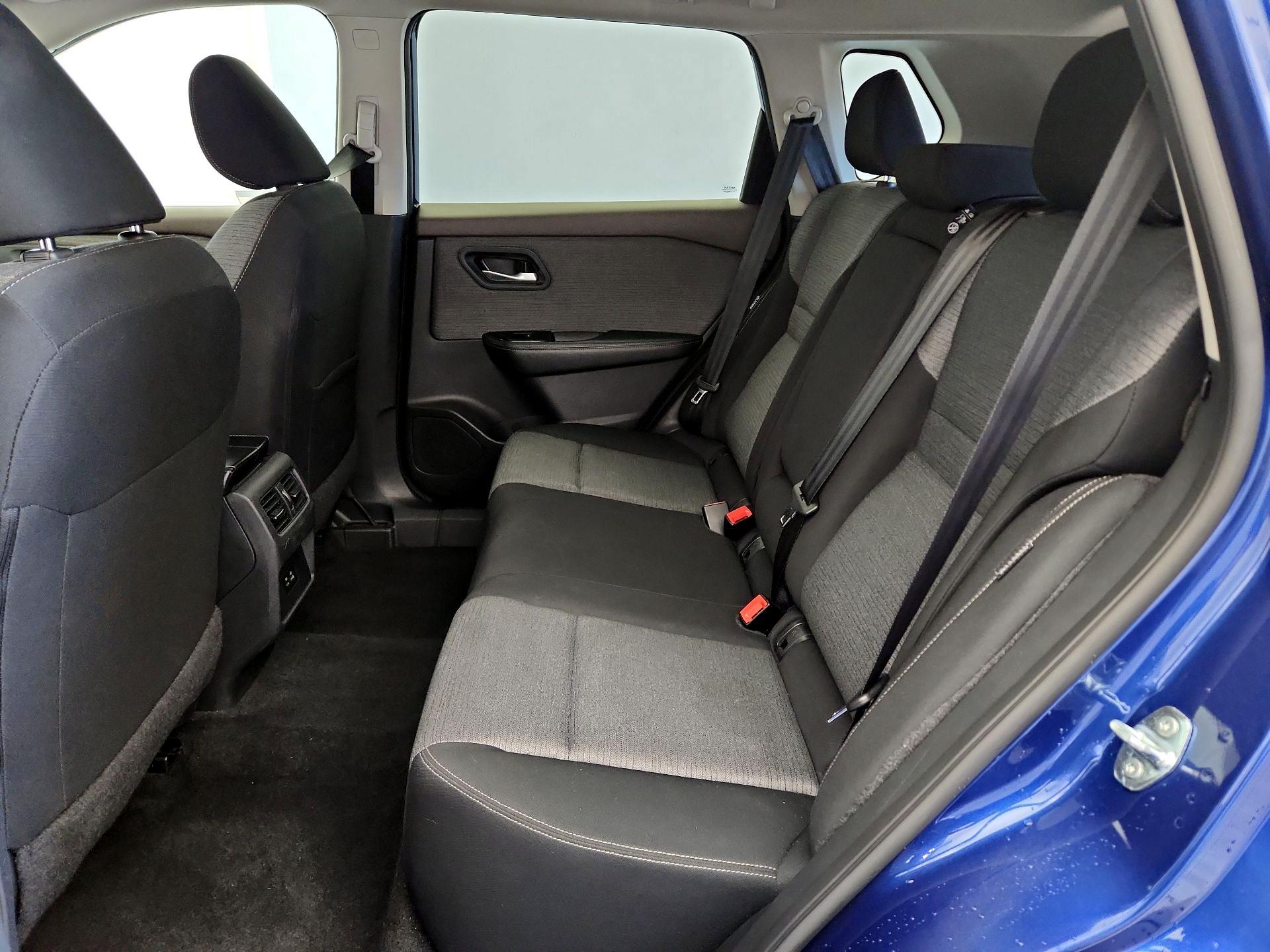 Thumbnail: 2023 Nissan Rogue - 19