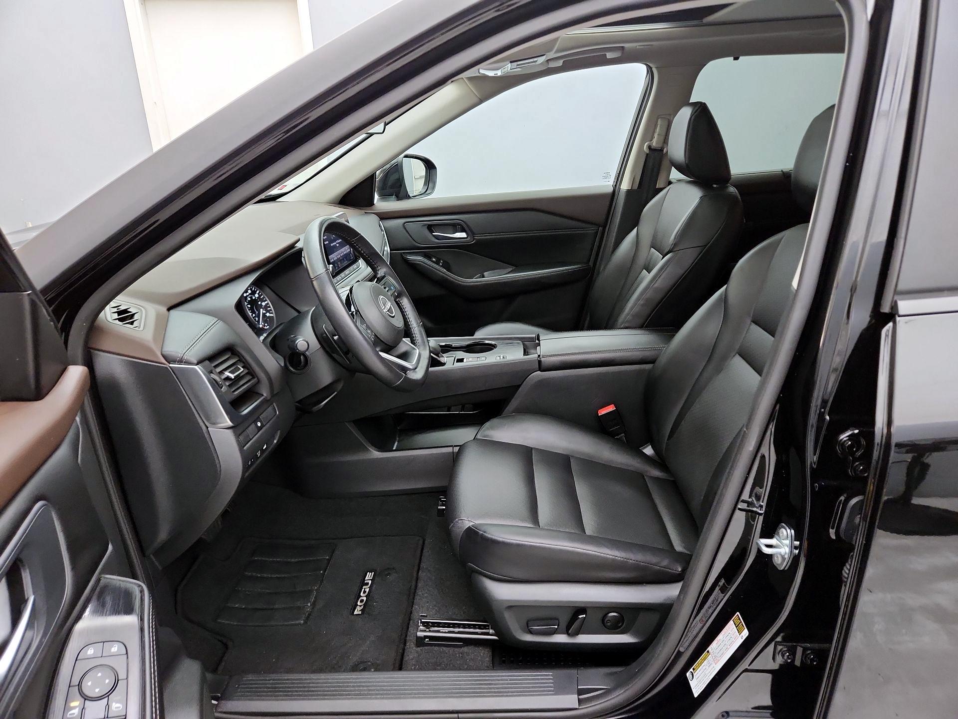 Thumbnail: 2023 Nissan Rogue - 11