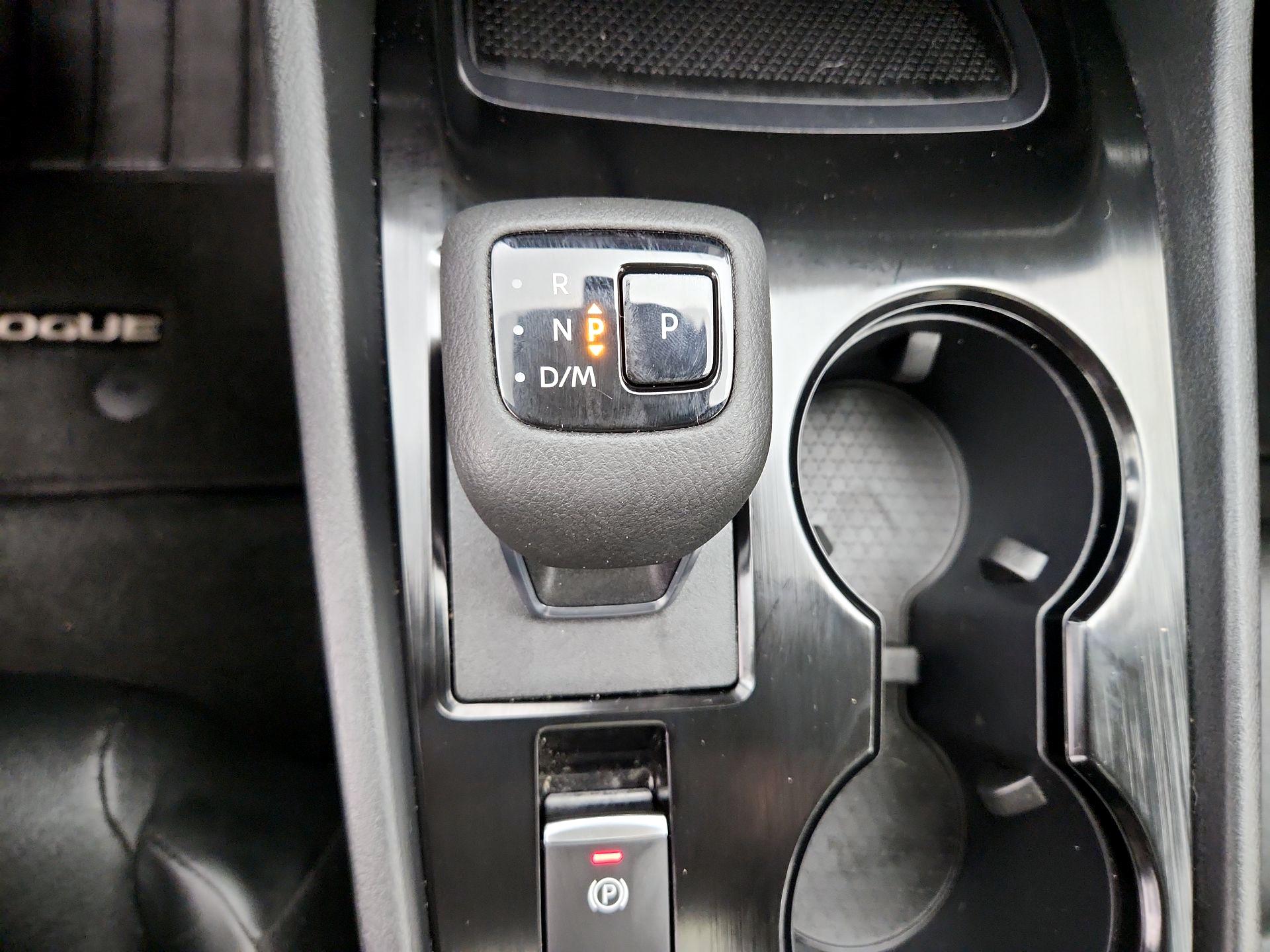 Thumbnail: 2023 Nissan Rogue - 17