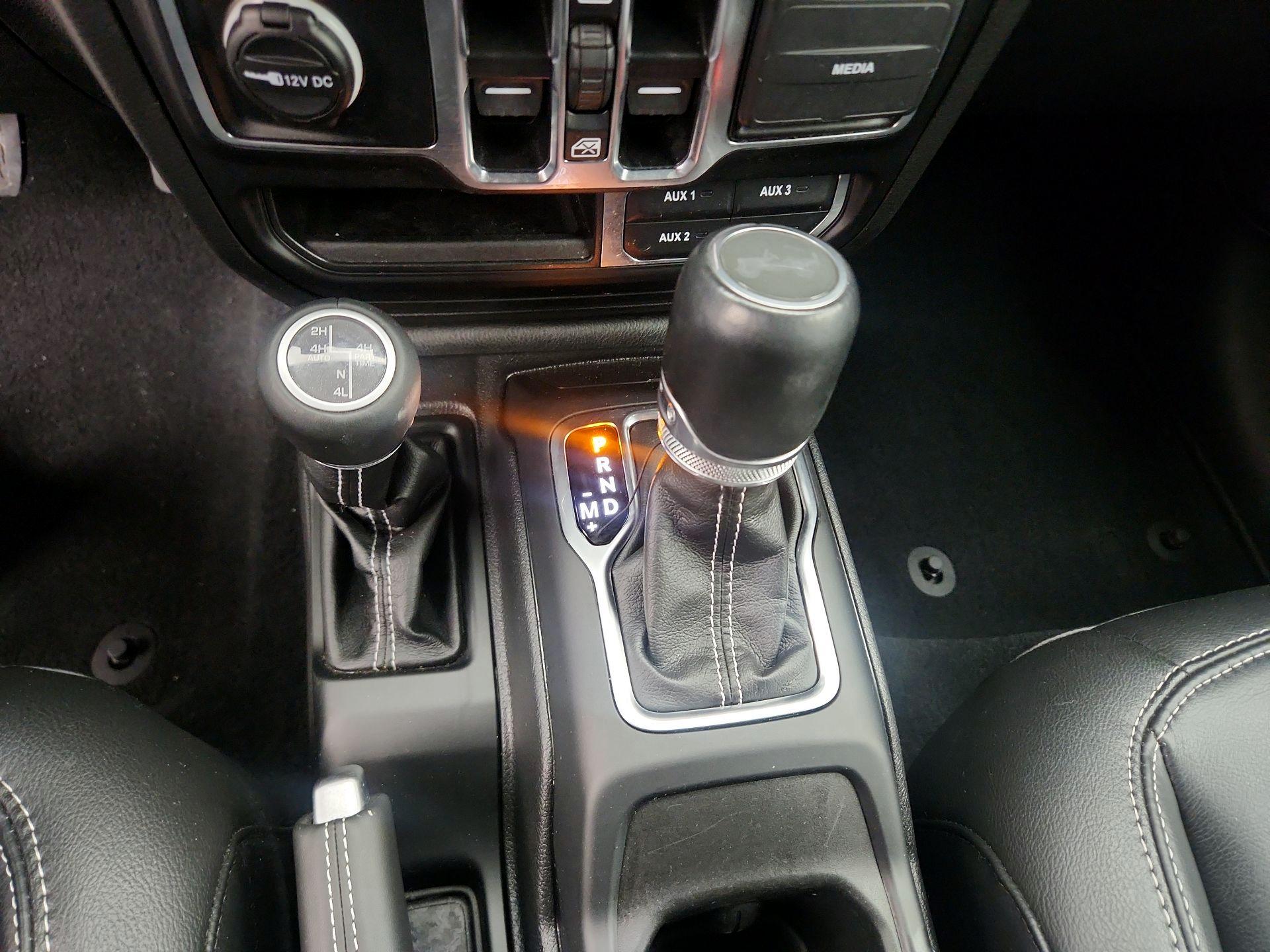 Thumbnail: 2023 Jeep Wrangler - 18