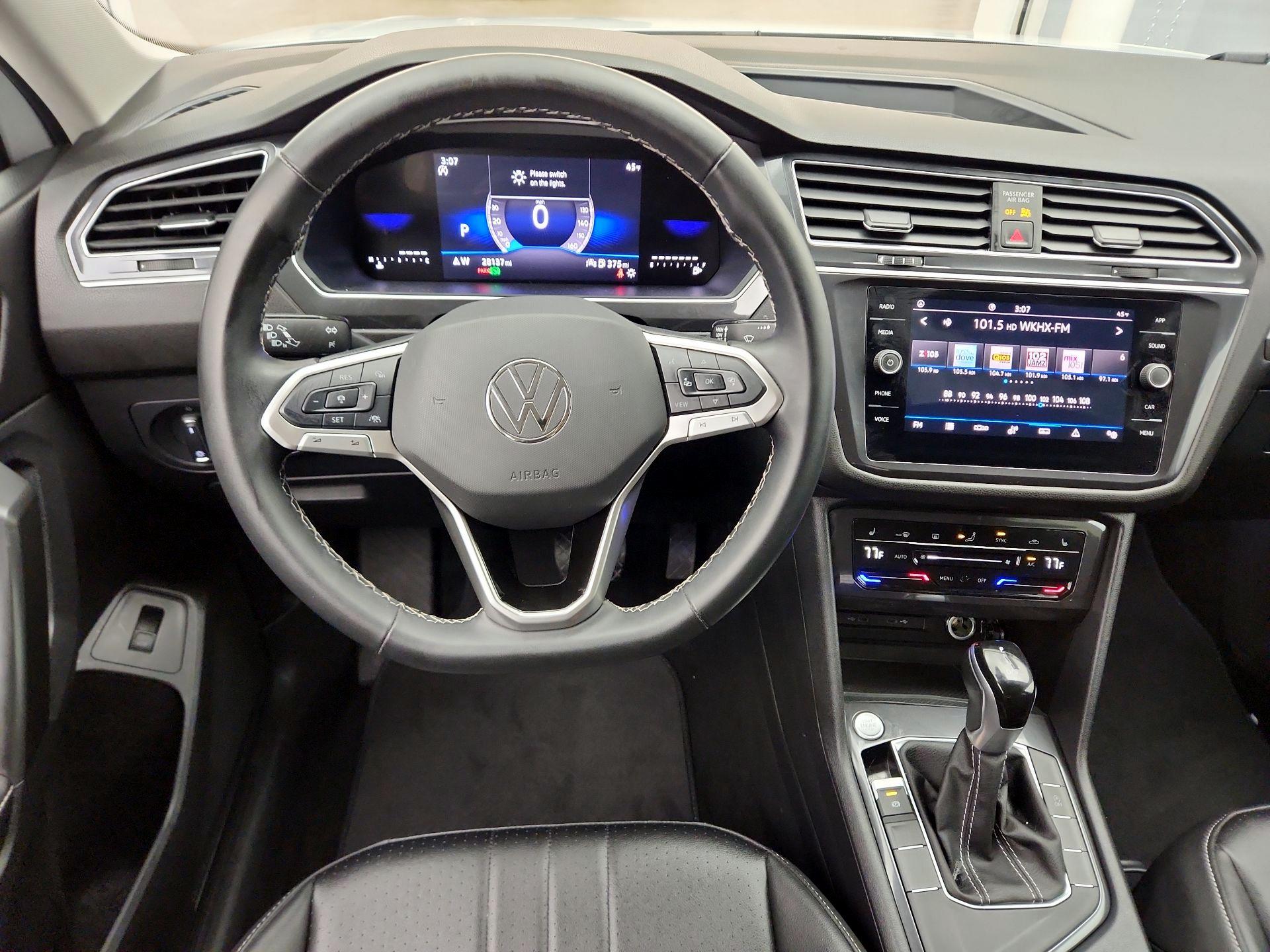 Thumbnail: 2024 Volkswagen Tiguan - 10