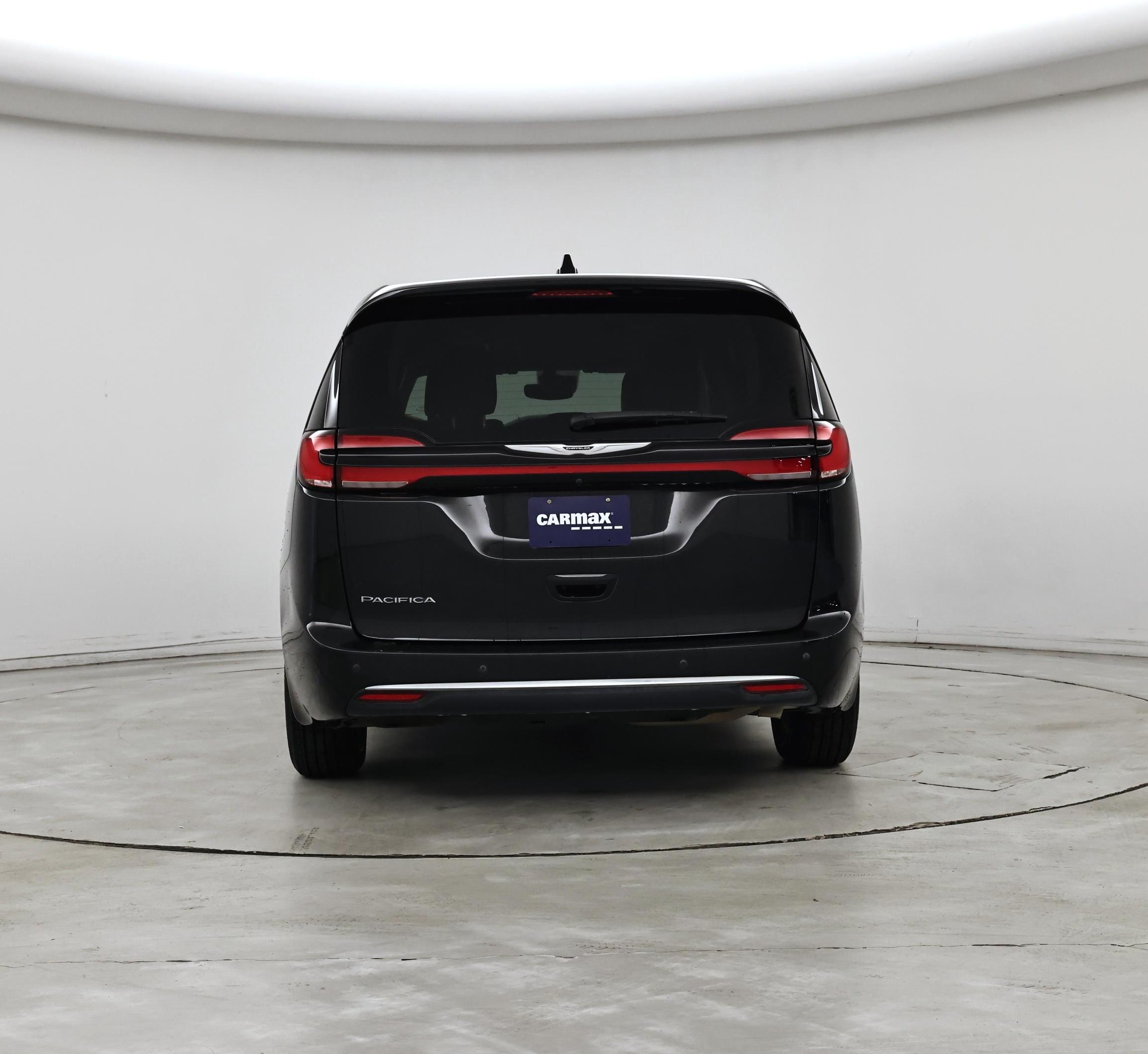 Thumbnail: 2023 Chrysler Pacifica - 6