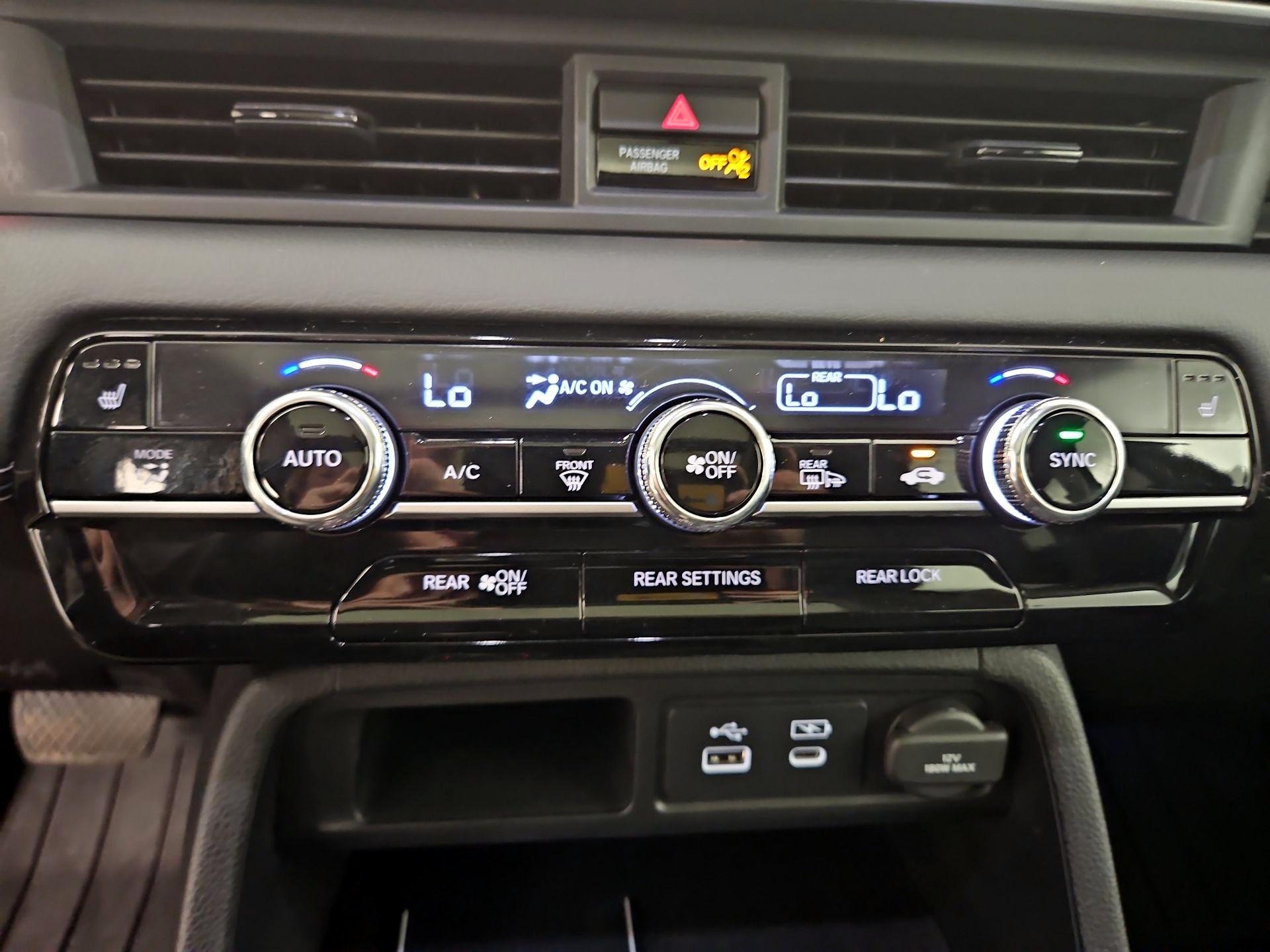 Thumbnail: 2025 Honda Pilot - 17