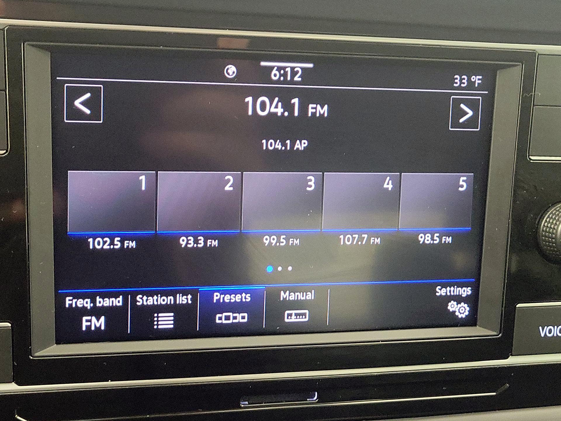 Thumbnail: 2024 Volkswagen Jetta - 15