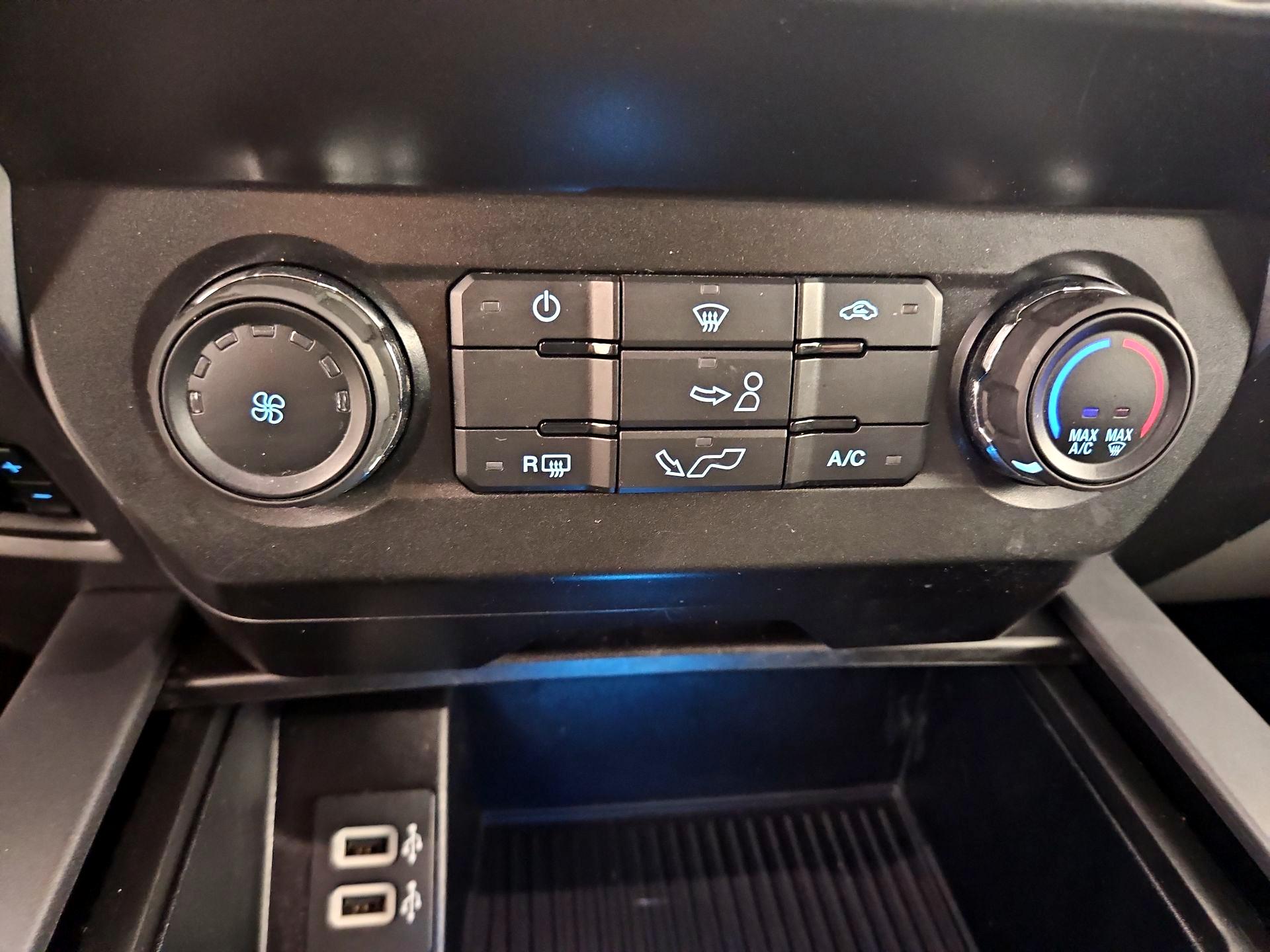 Thumbnail: 2020 Ford F-150 - 16