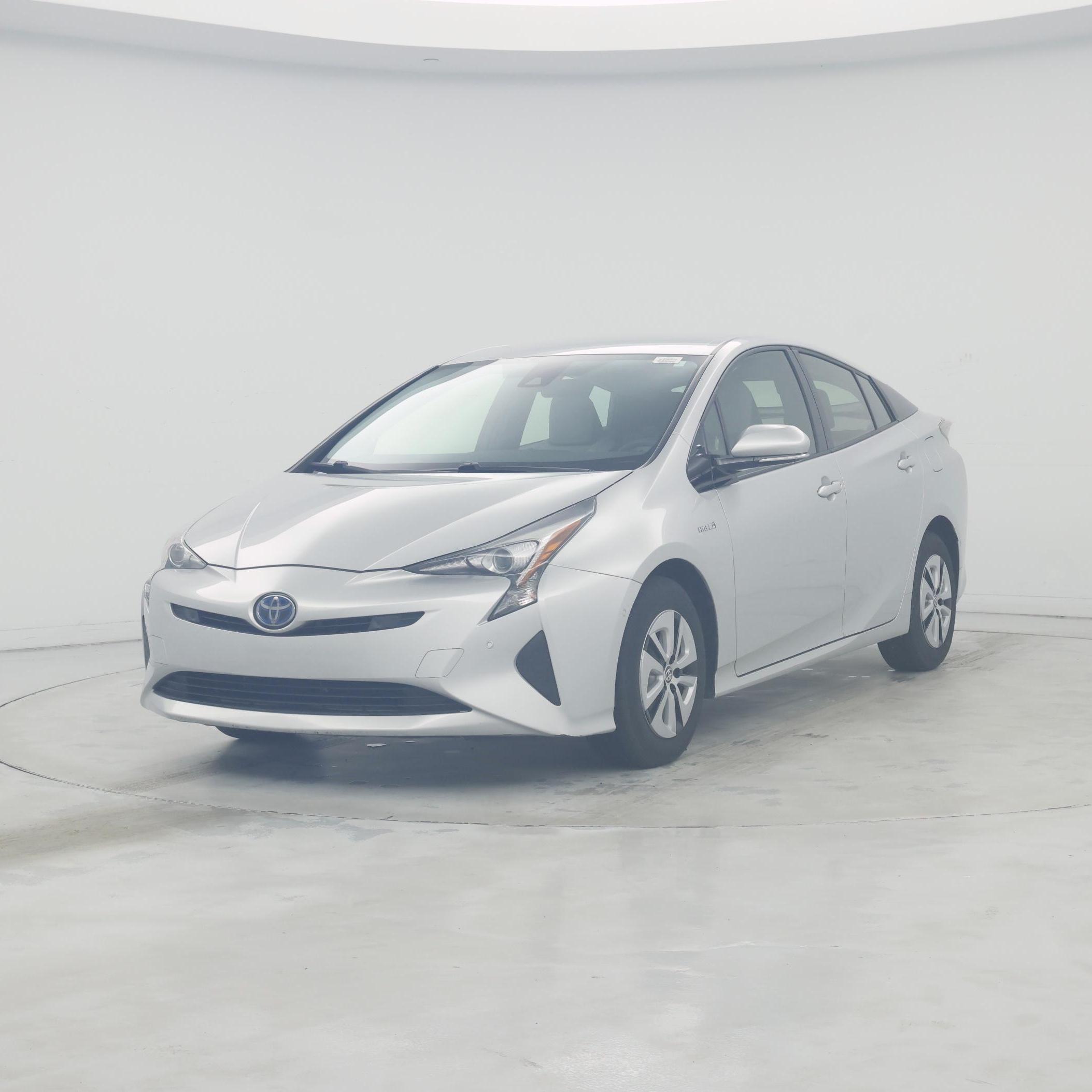 Thumbnail: 2018 Toyota Prius - 4