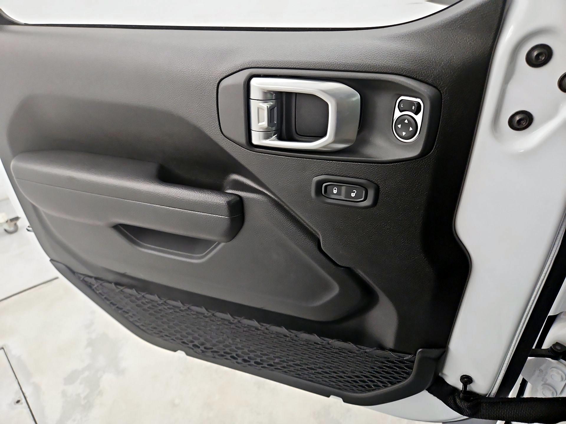 Thumbnail: 2023 Jeep Wrangler - 12