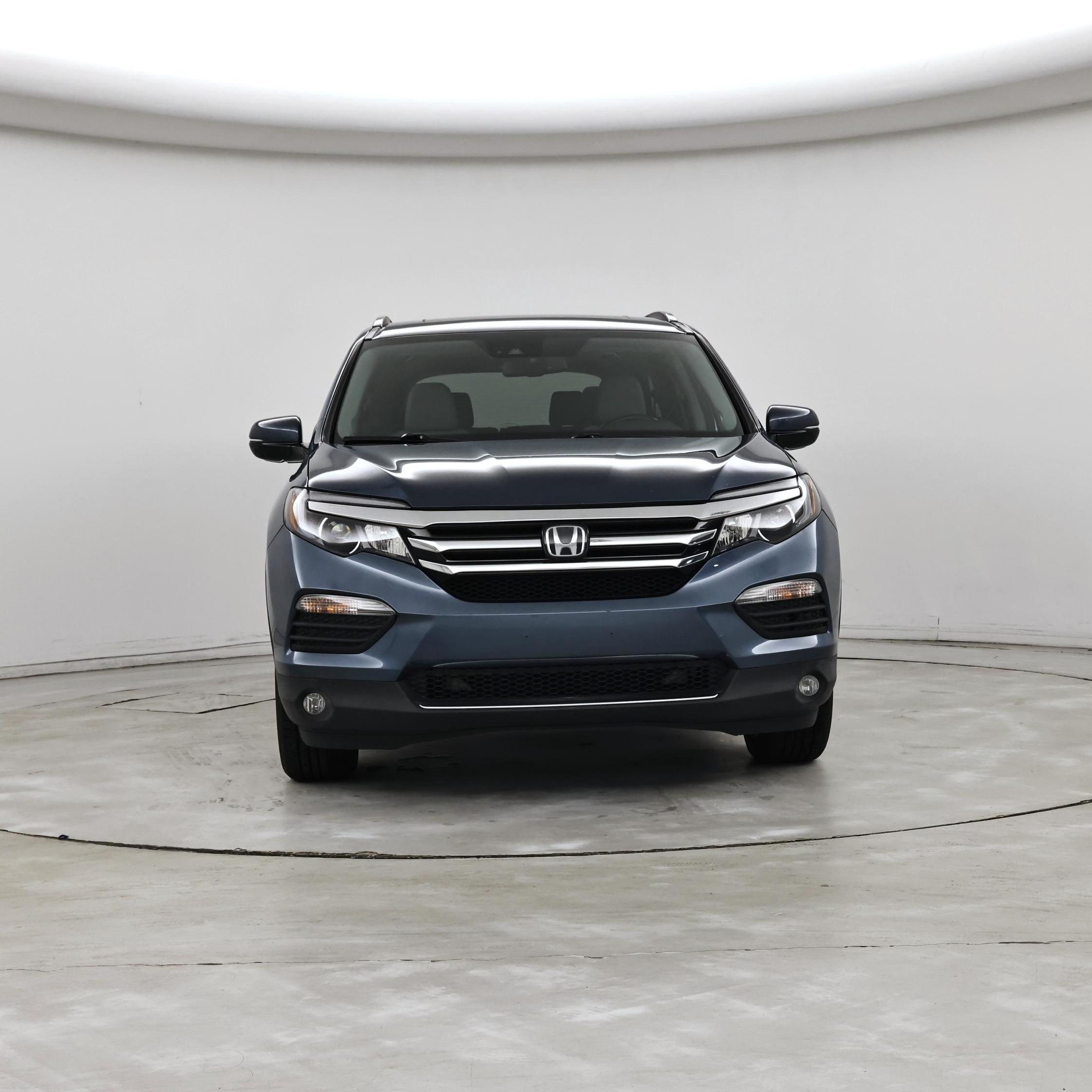 Thumbnail: 2018 Honda Pilot - 5