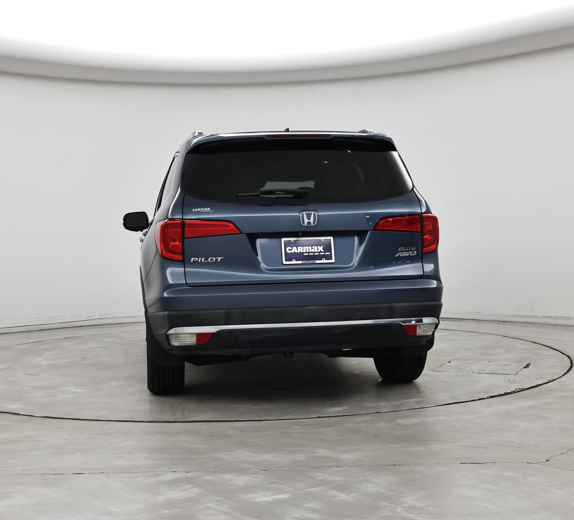 Thumbnail: 2018 Honda Pilot - 6