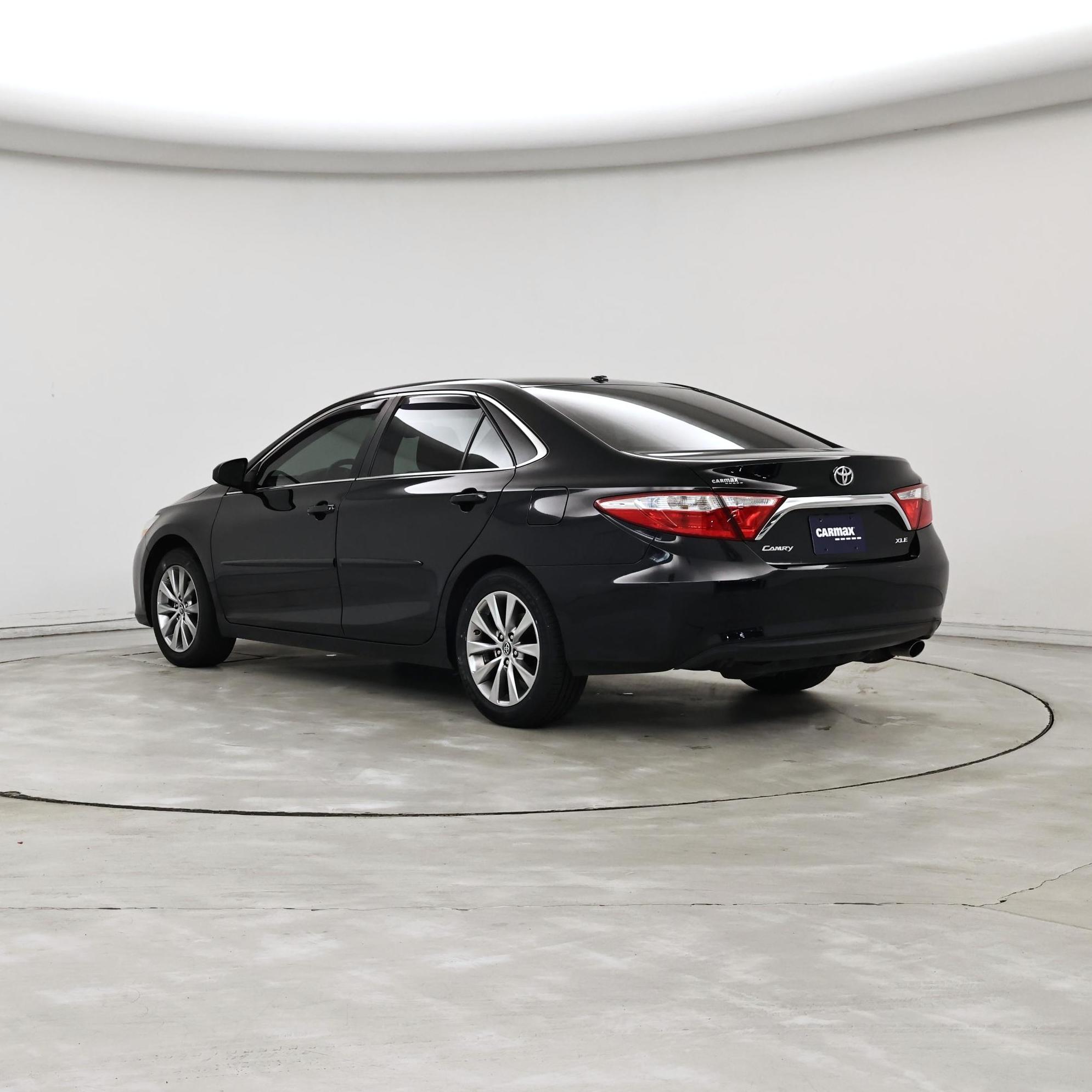 Thumbnail: 2017 Toyota Camry - 2