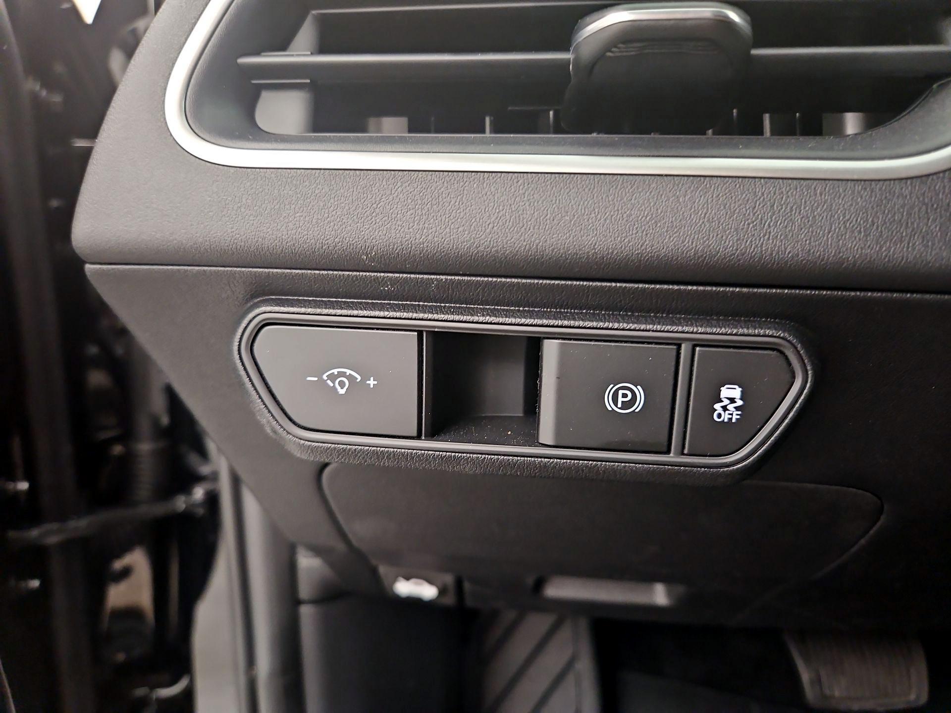 Thumbnail: 2025 Kia K4 - 13