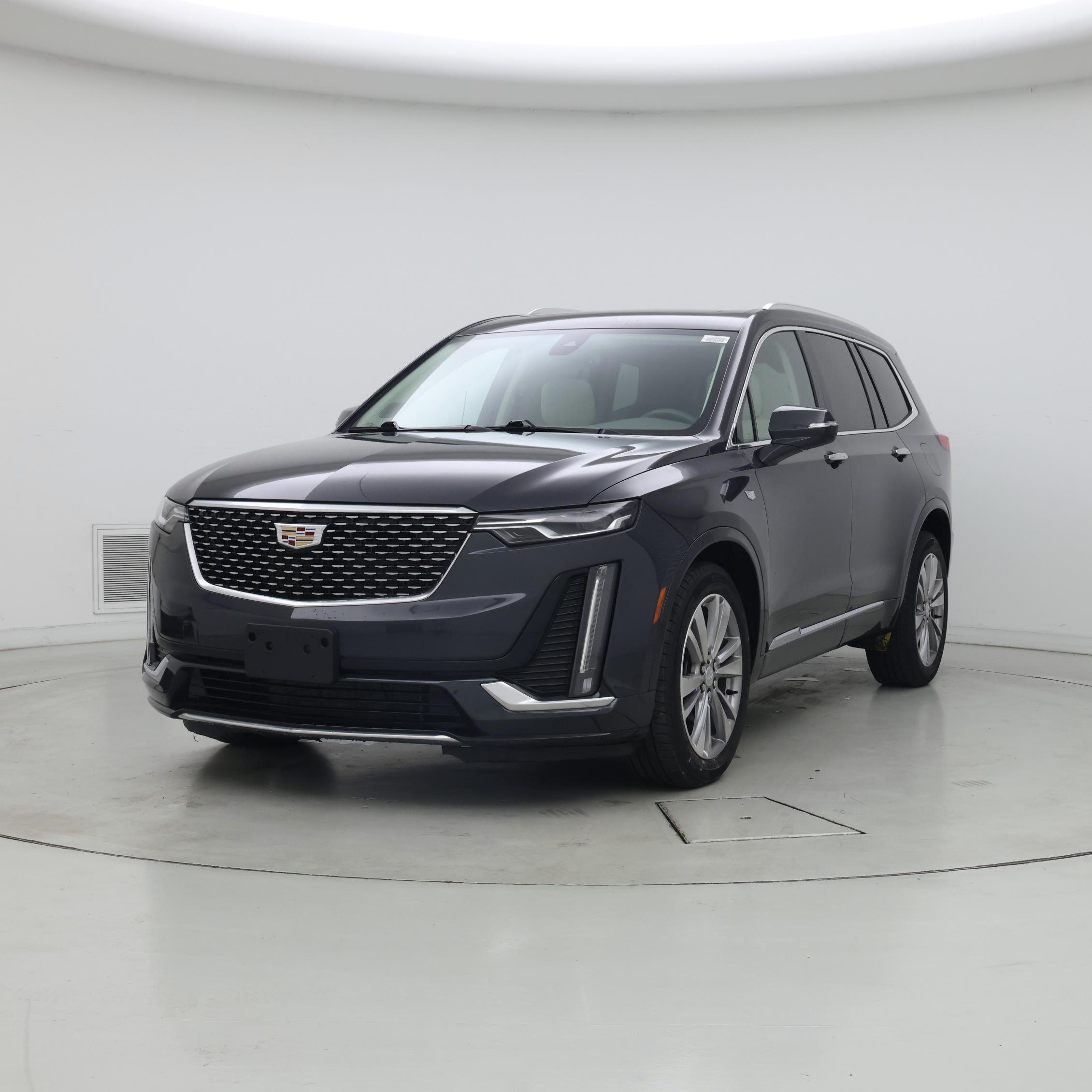 Thumbnail: 2023 Cadillac XT6 - 4