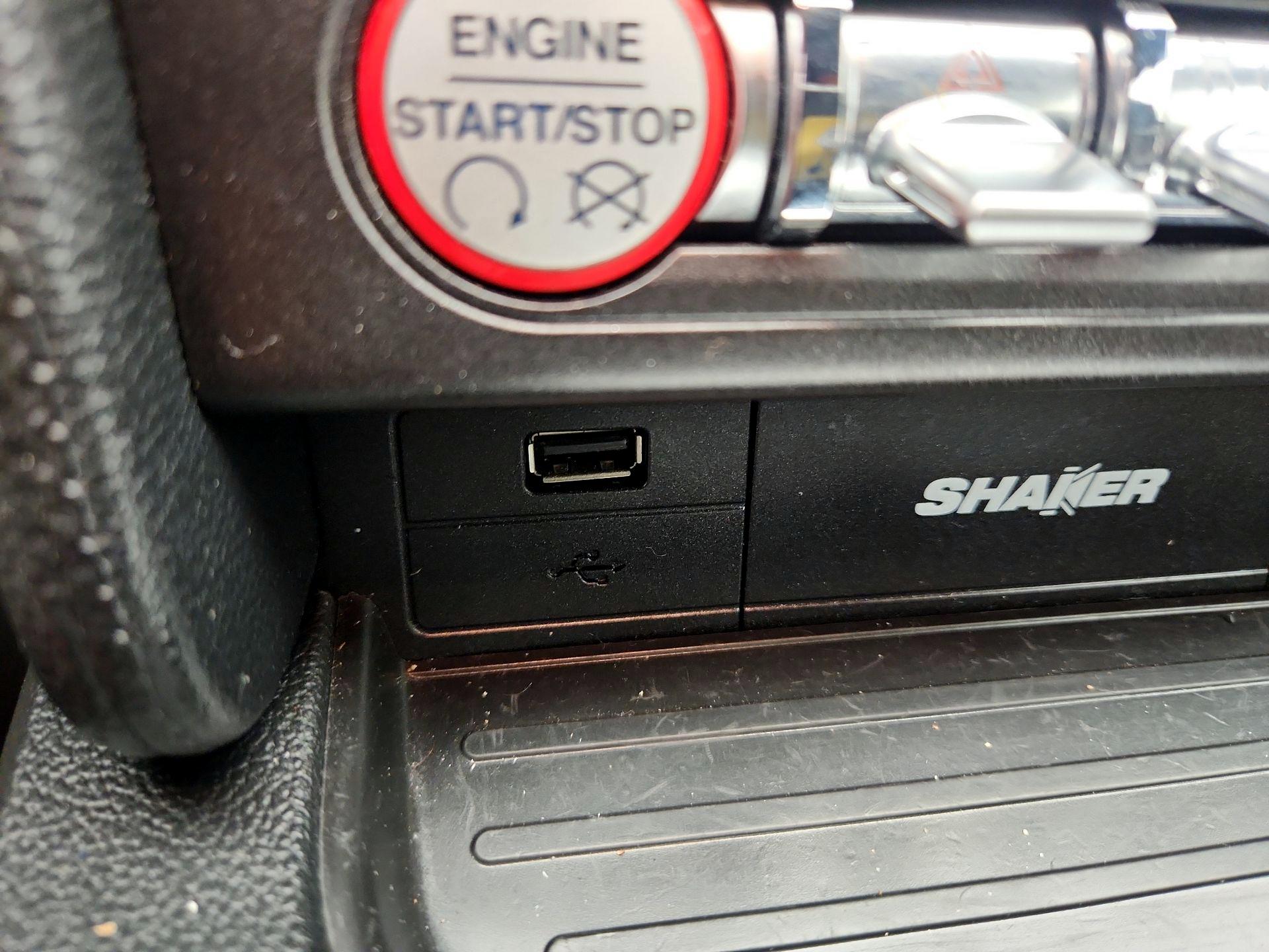 Thumbnail: 2017 Ford Mustang - 18