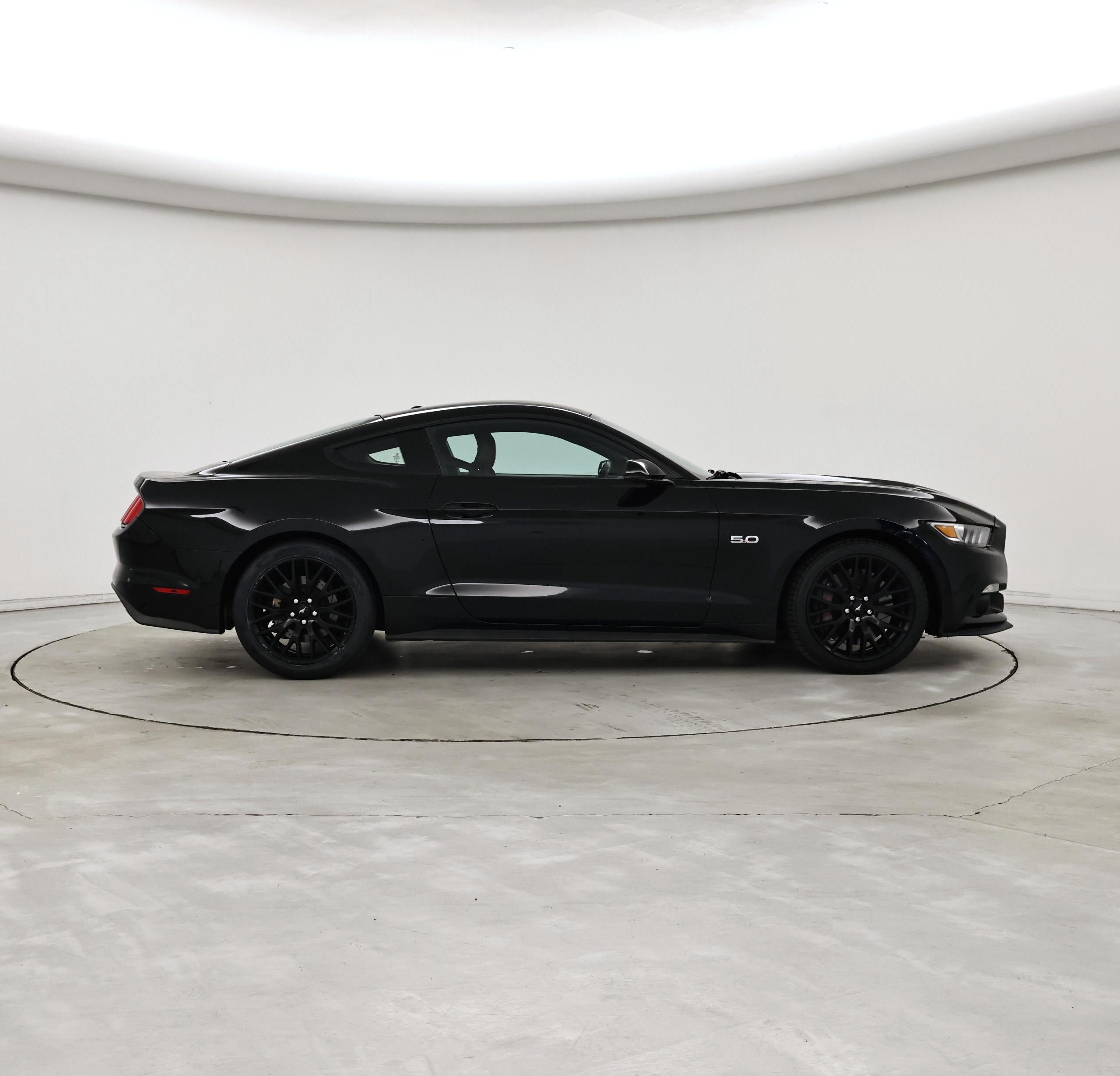 Thumbnail: 2017 Ford Mustang - 7